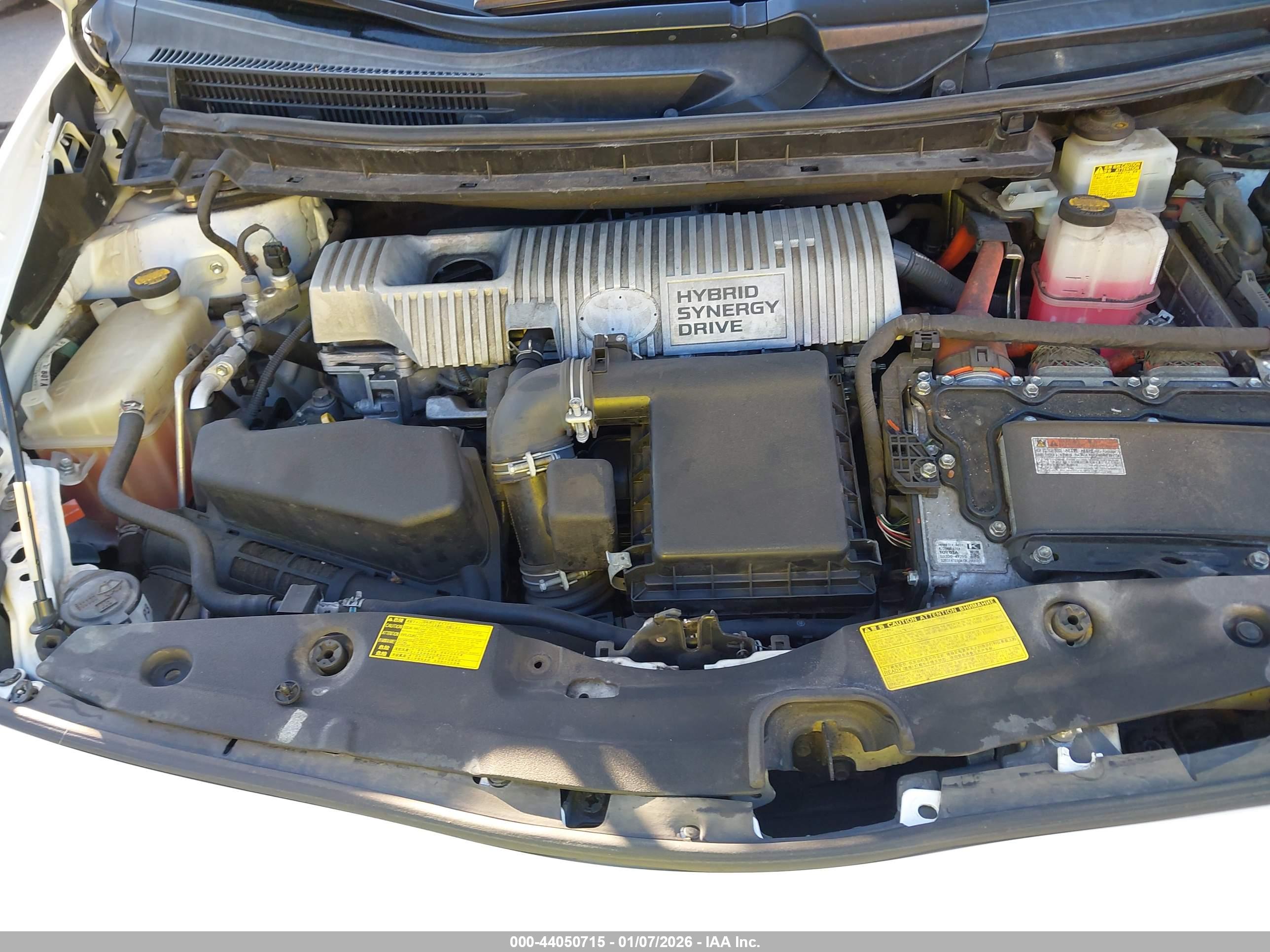 TOYOTA PRIUS image 10