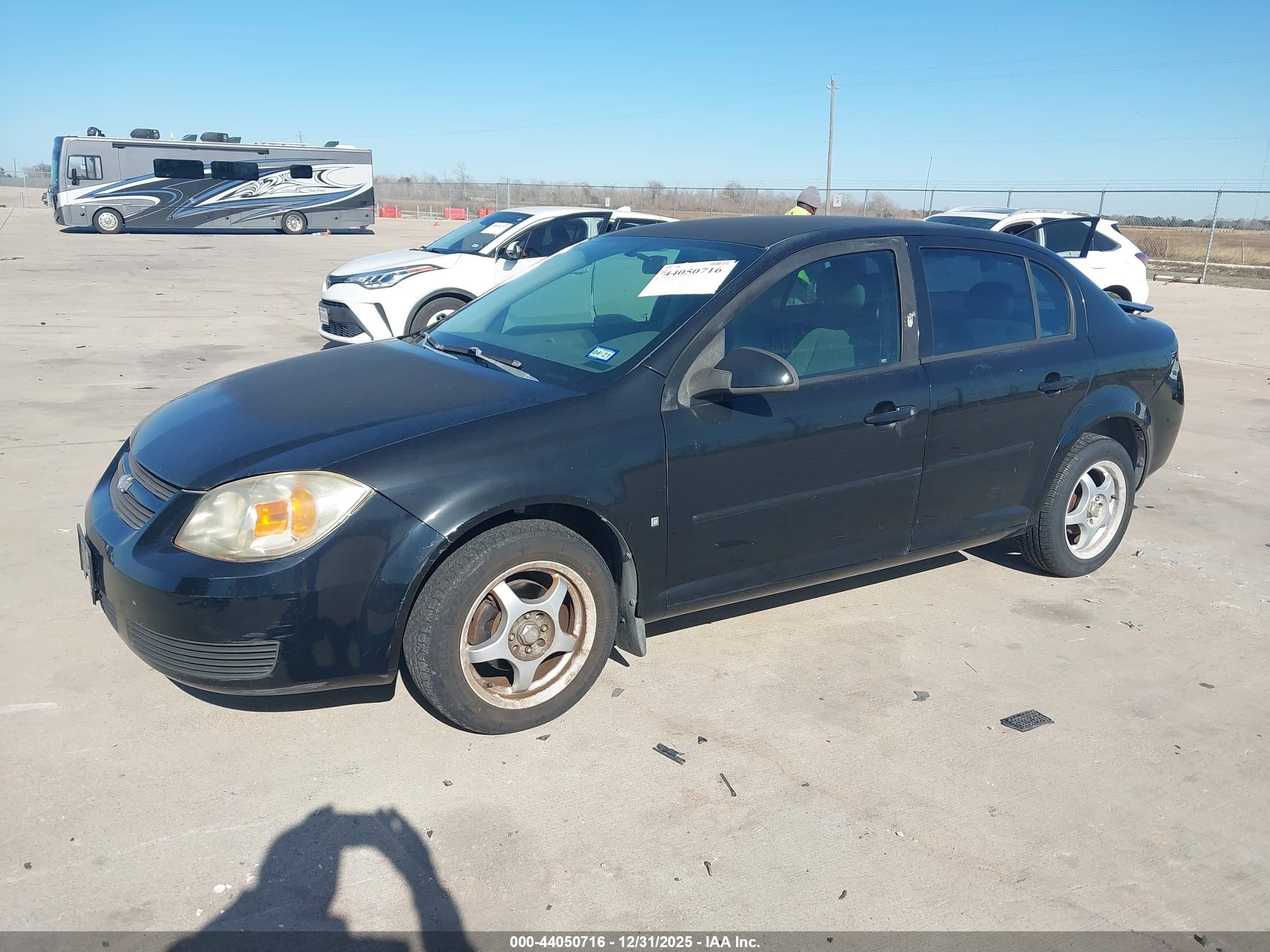 CHEVROLET COBALT image 2