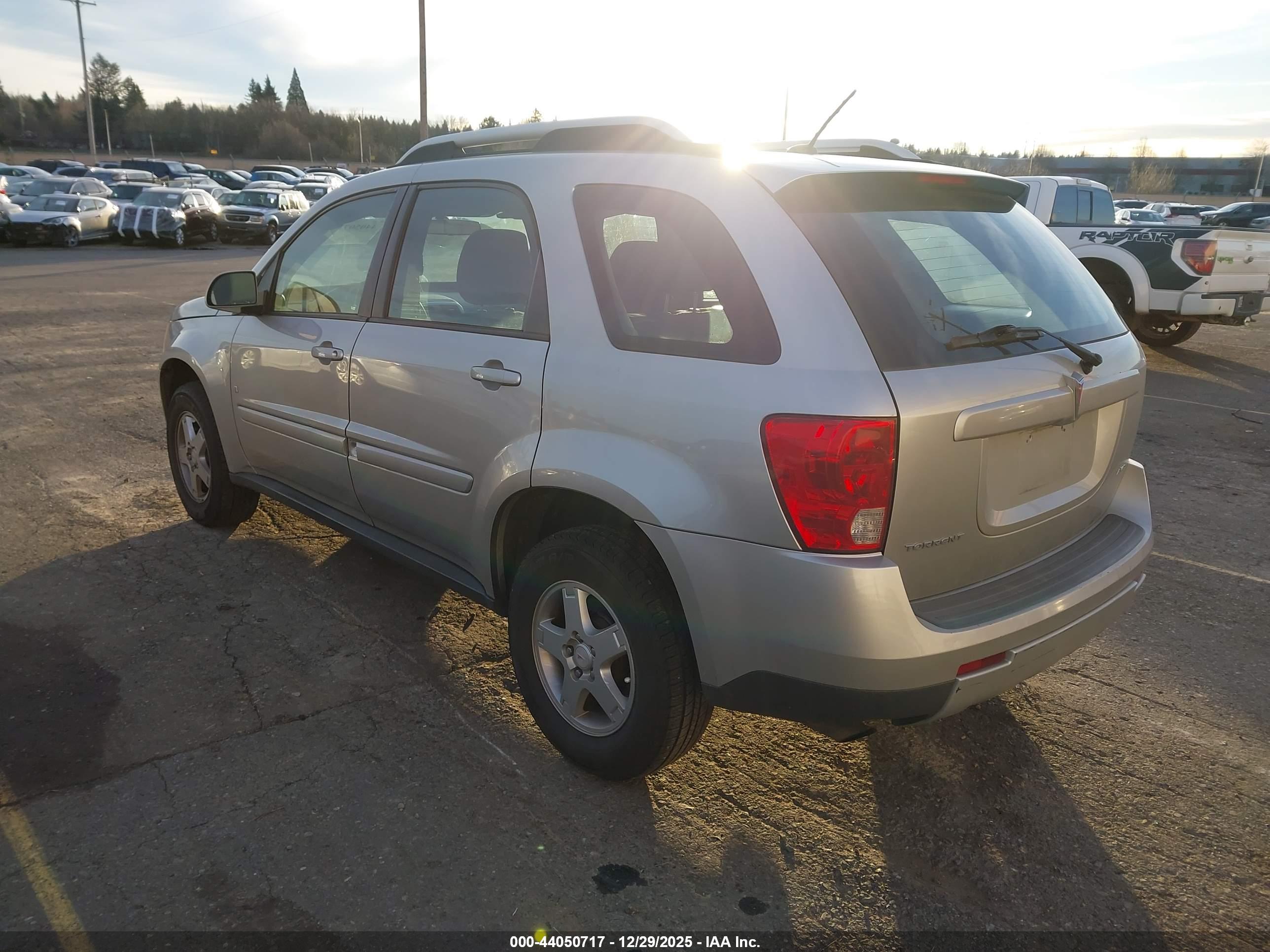 PONTIAC TORRENT image 3
