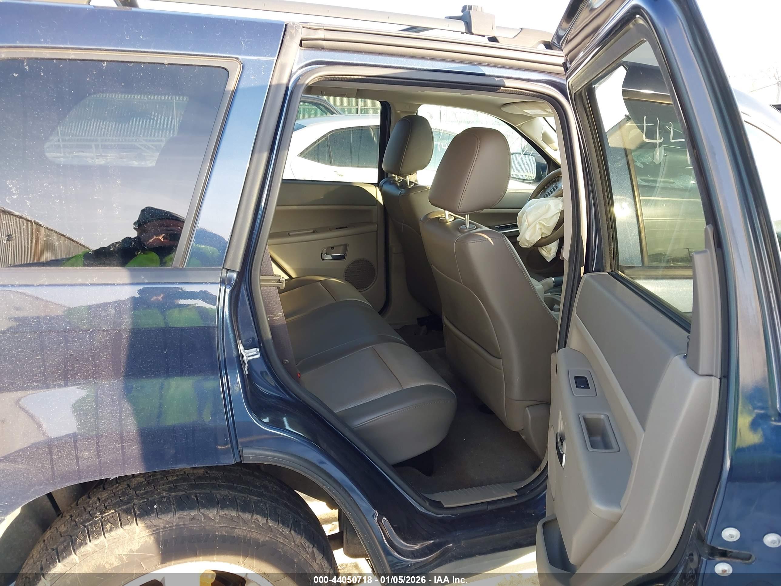 JEEP GRAND image 8