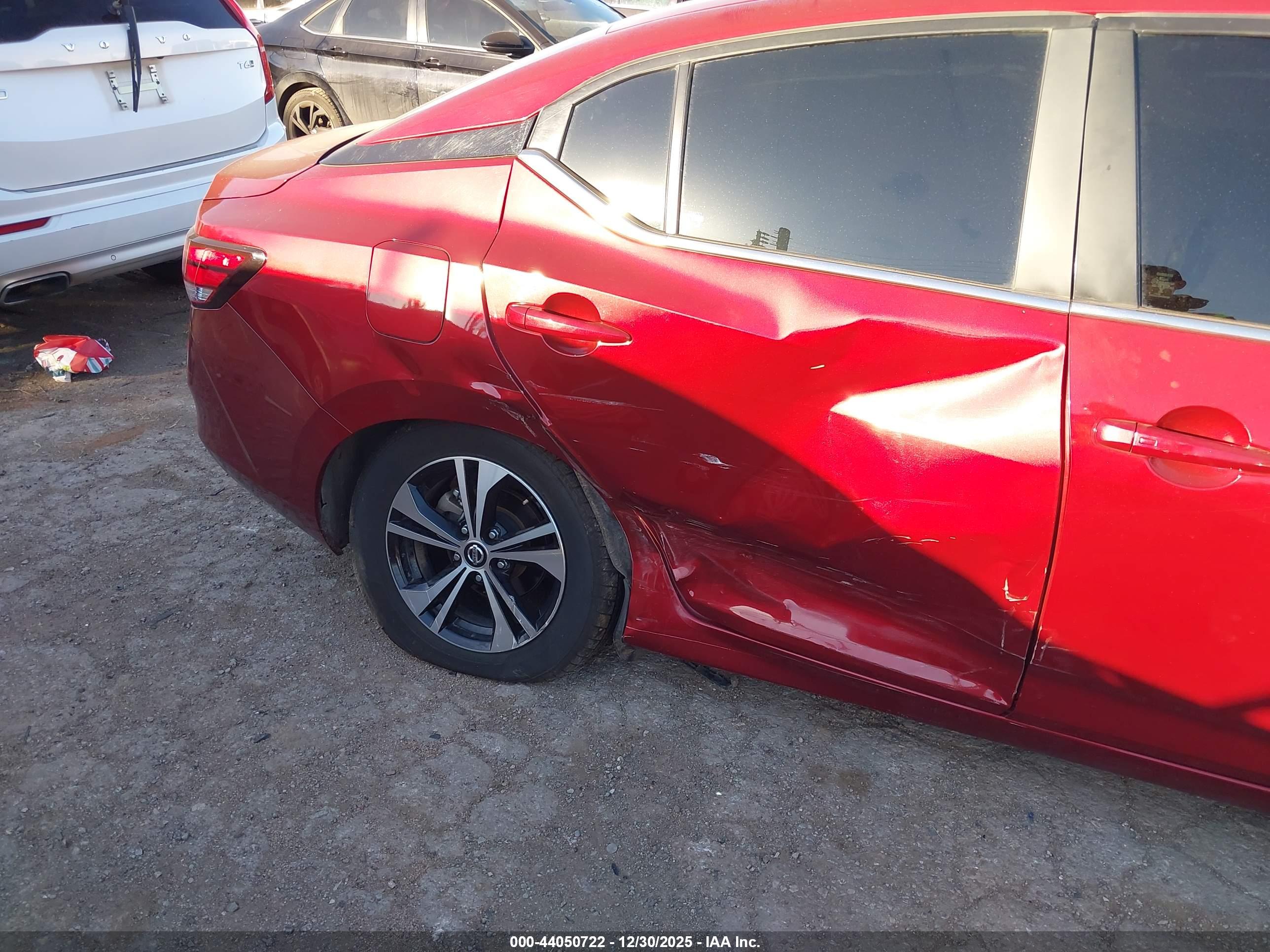 NISSAN SENTRA image 6