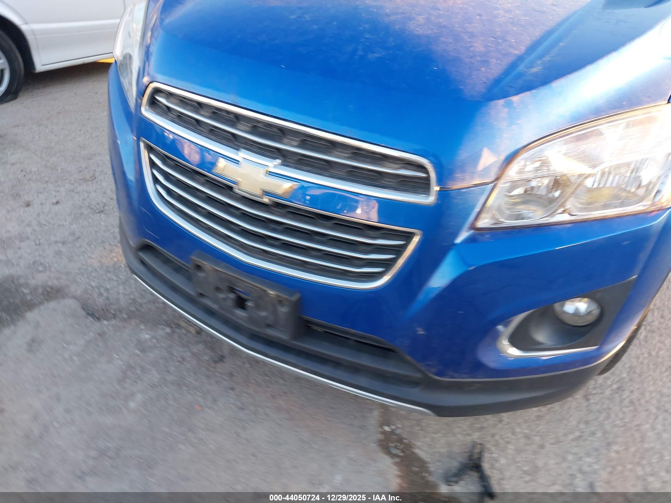 CHEVROLET TRAX image 6