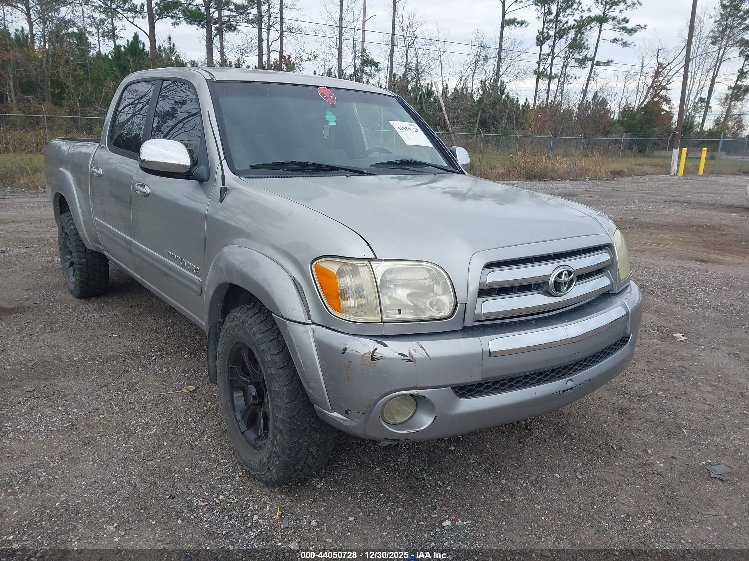 TOYOTA TUNDRA image 6