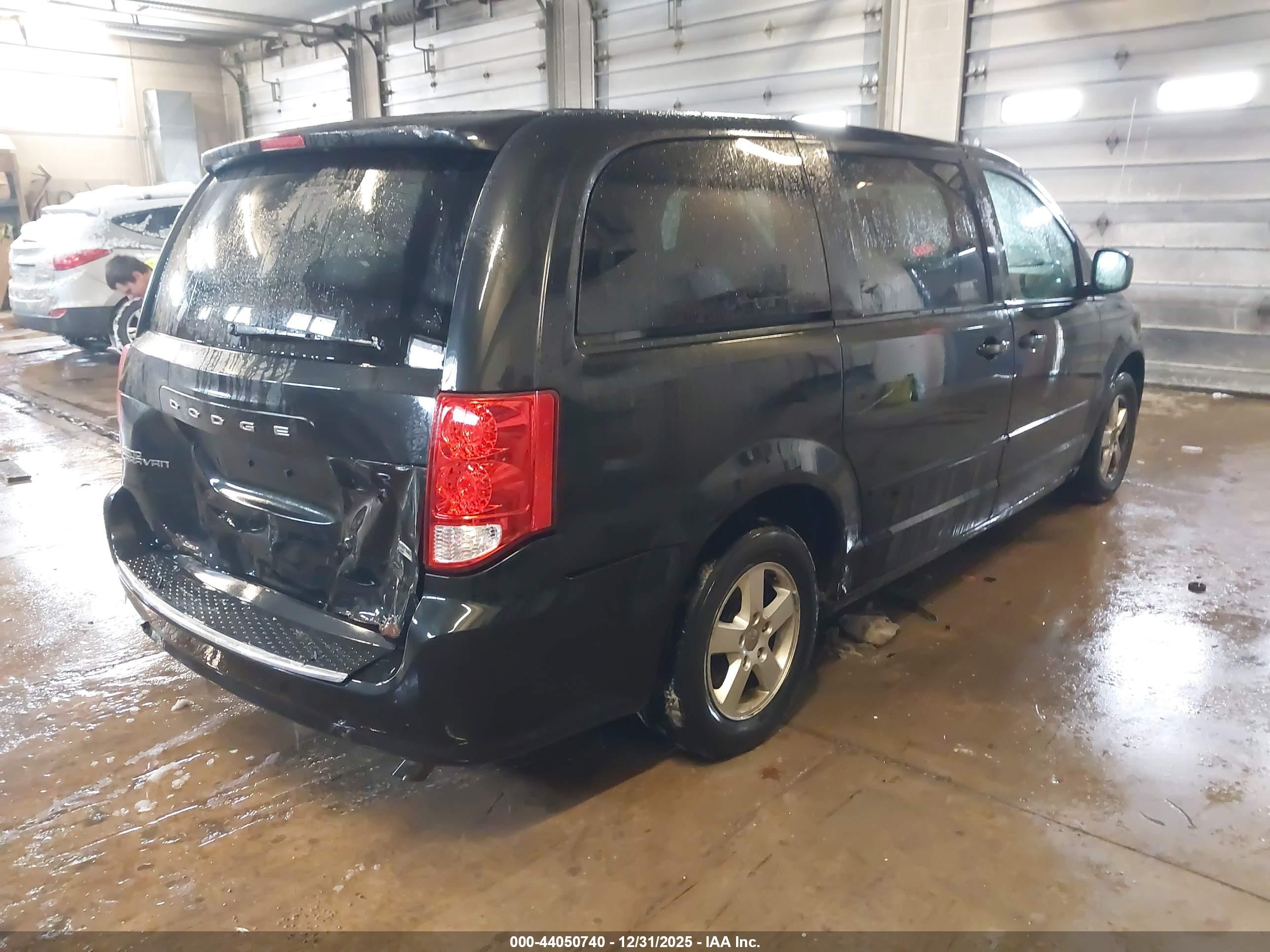 DODGE GRAND image 4