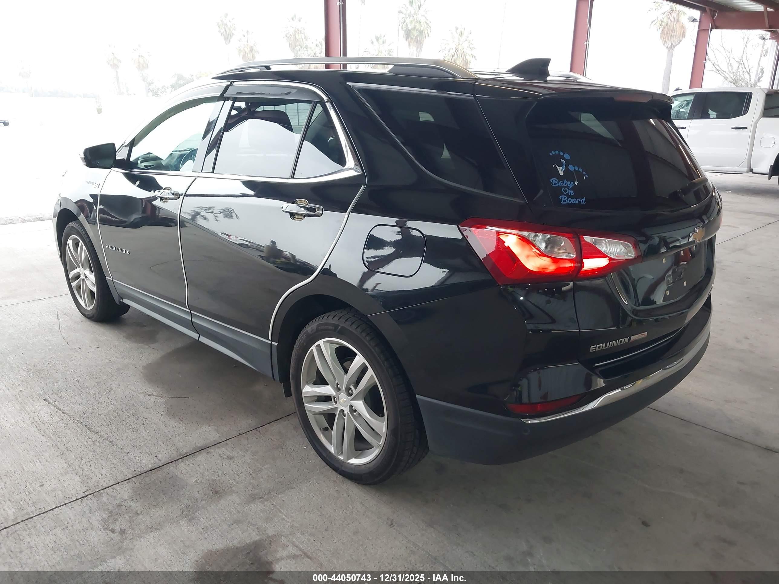 CHEVROLET EQUINOX image 3