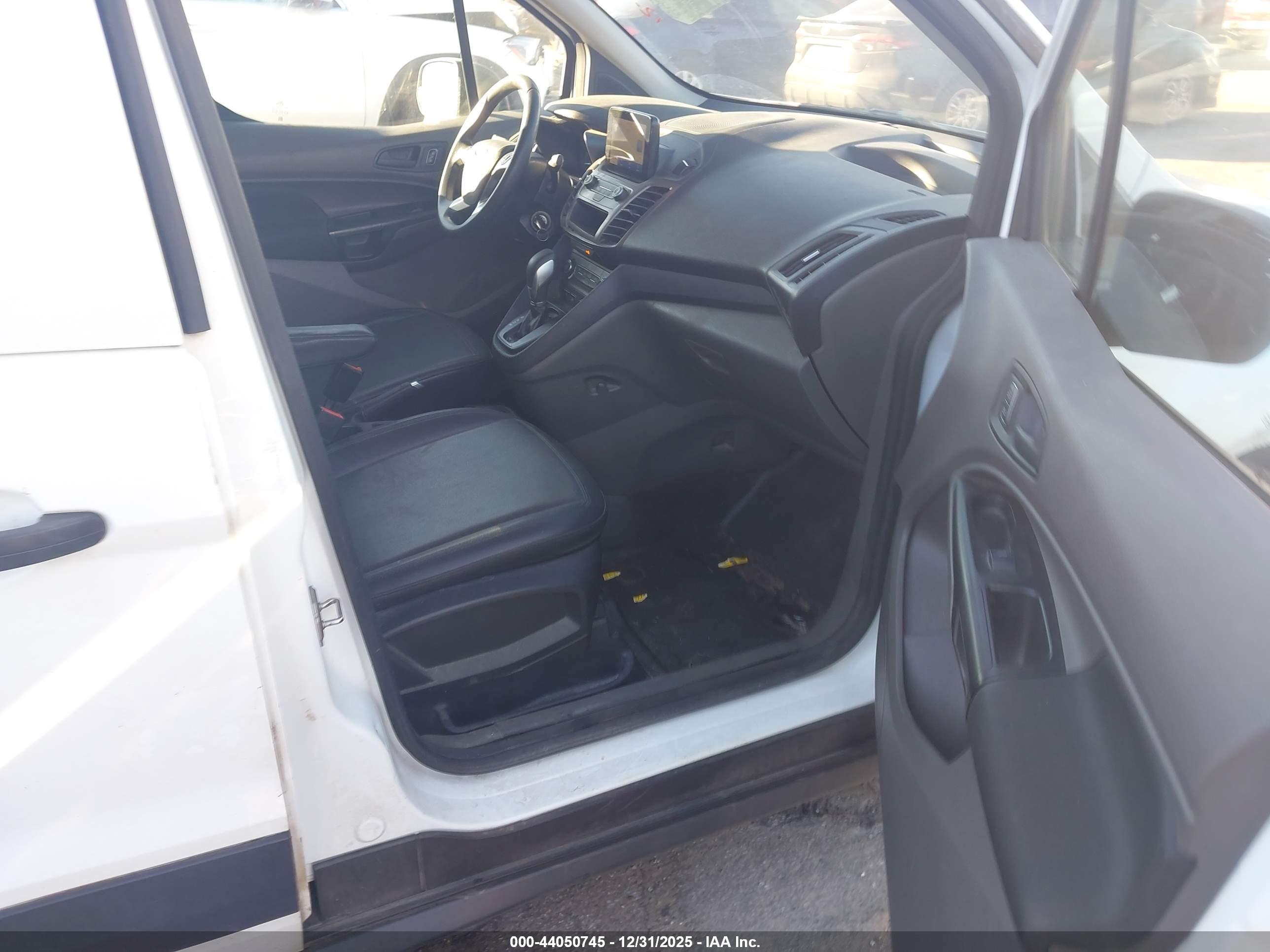 FORD TRANSIT image 5