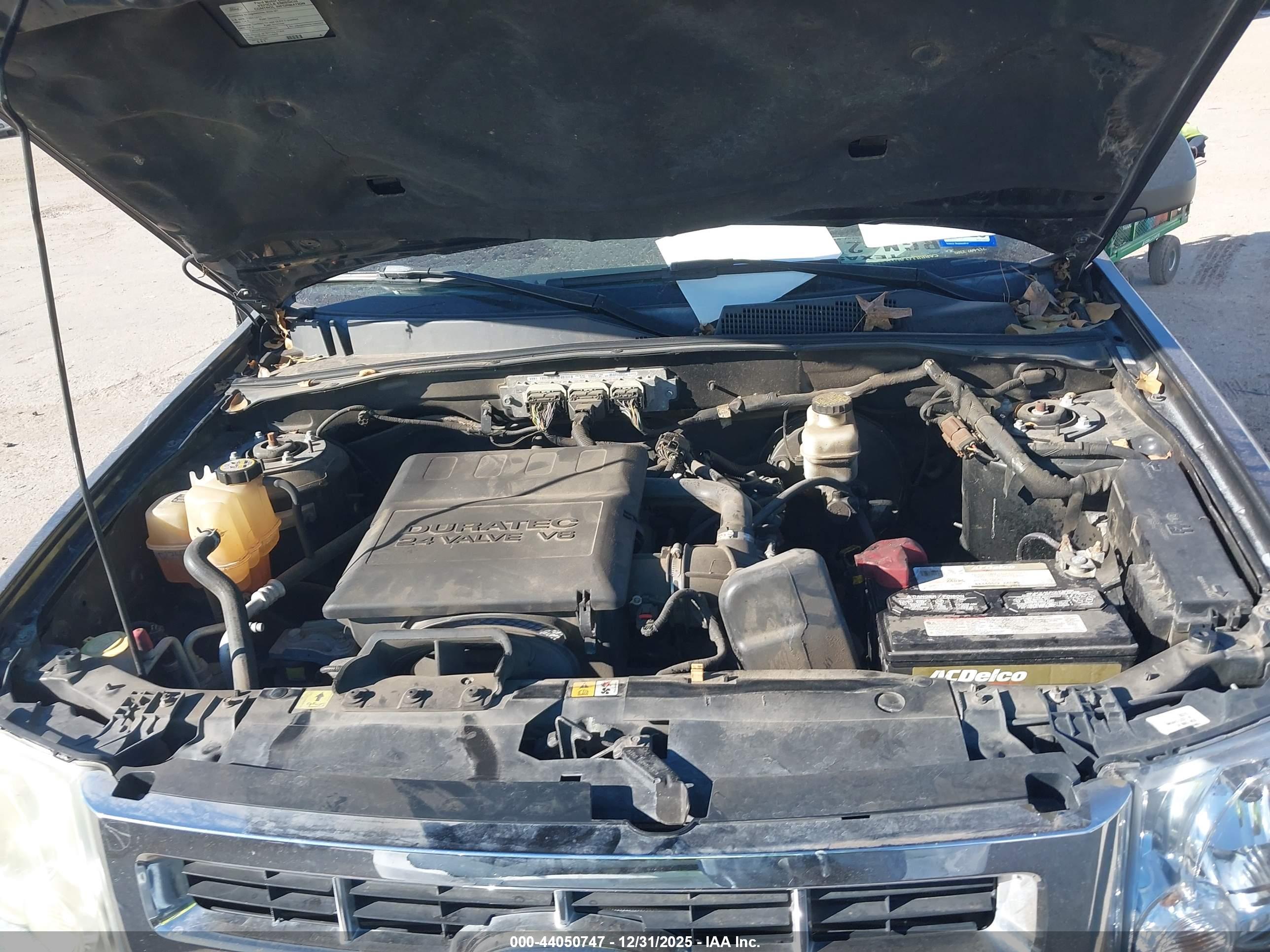 FORD ESCAPE image 10