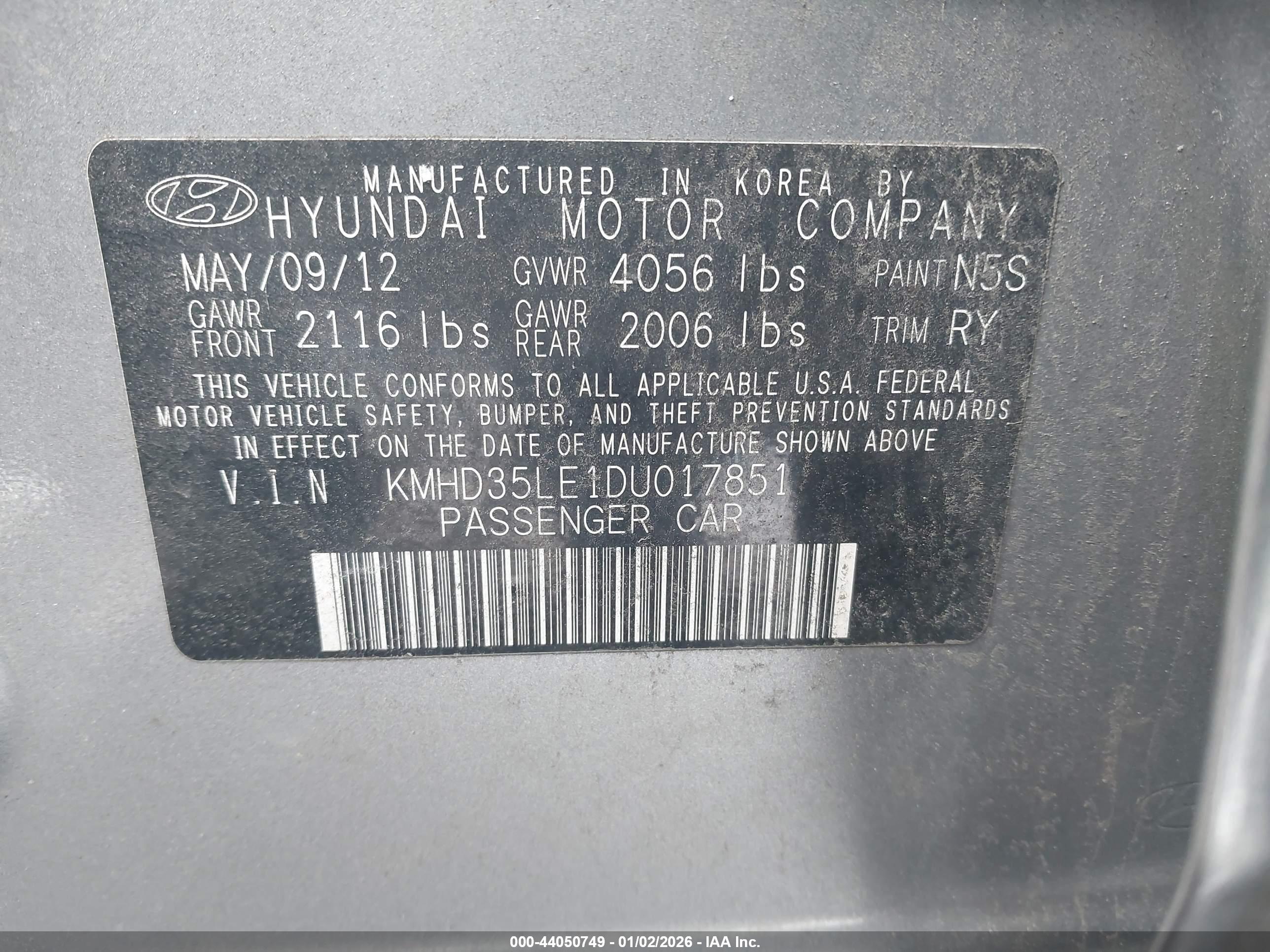 HYUNDAI ELANTRA image 9