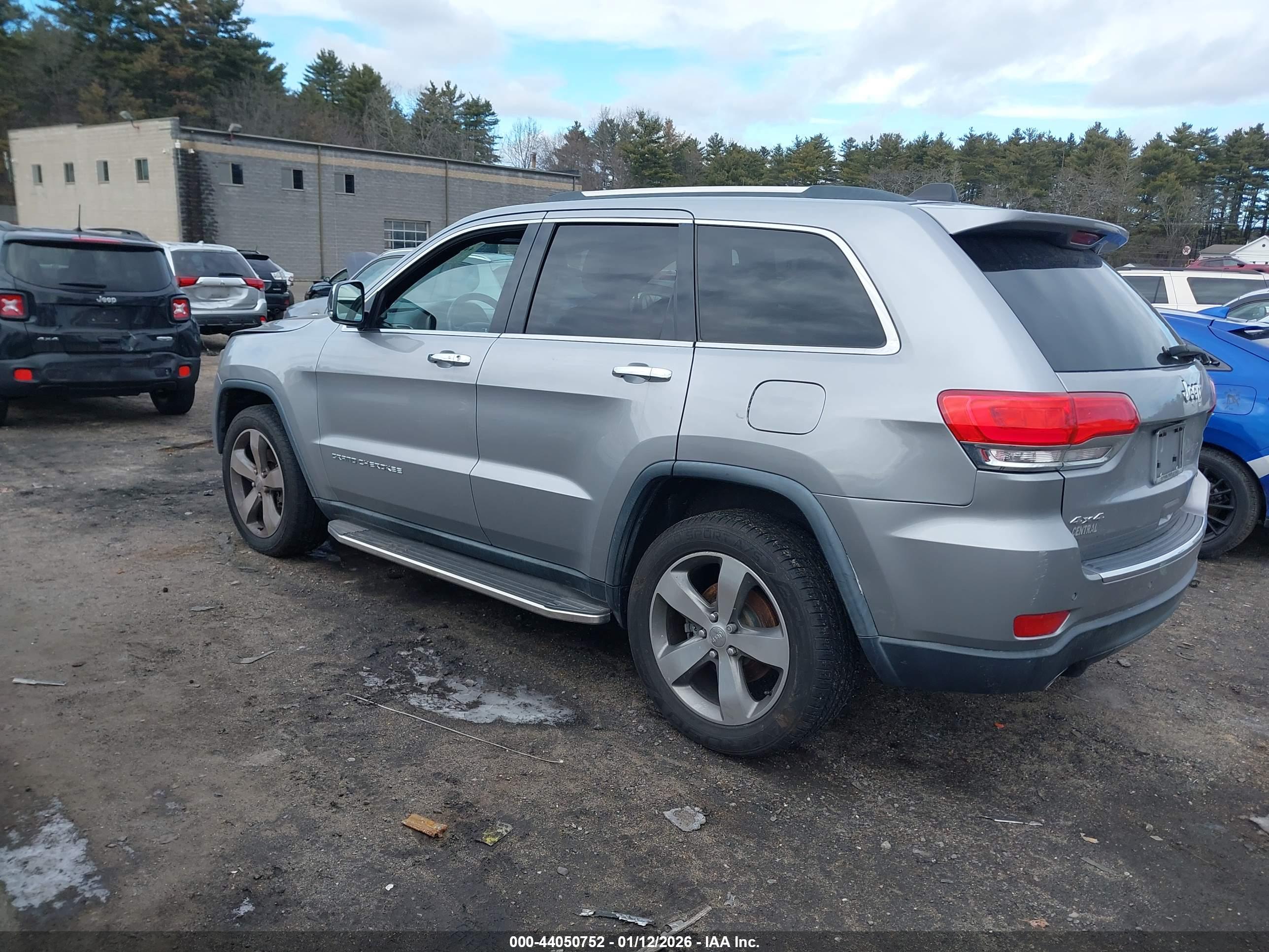 JEEP GRAND image 3