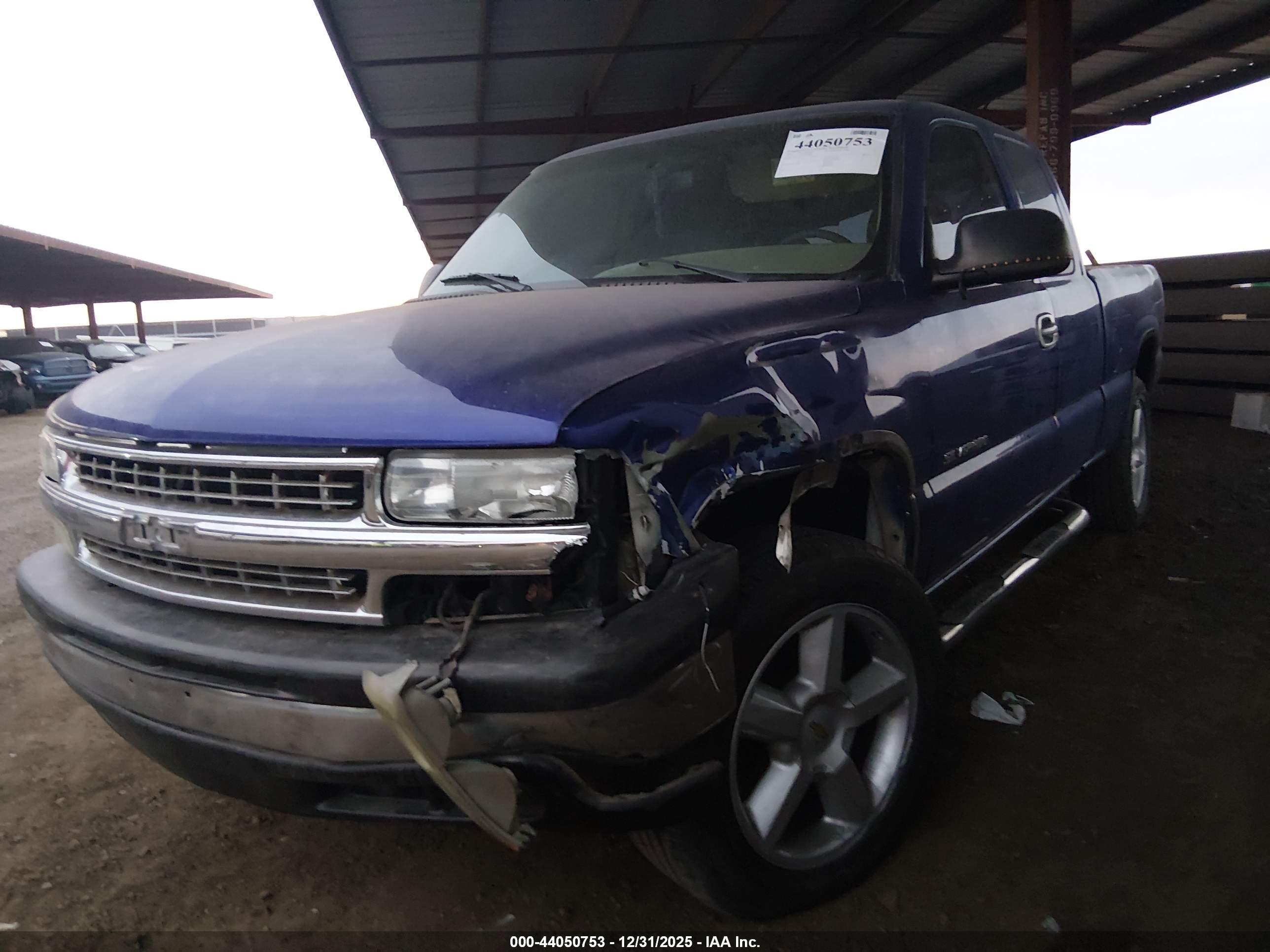 CHEVROLET SILVERADO image 2