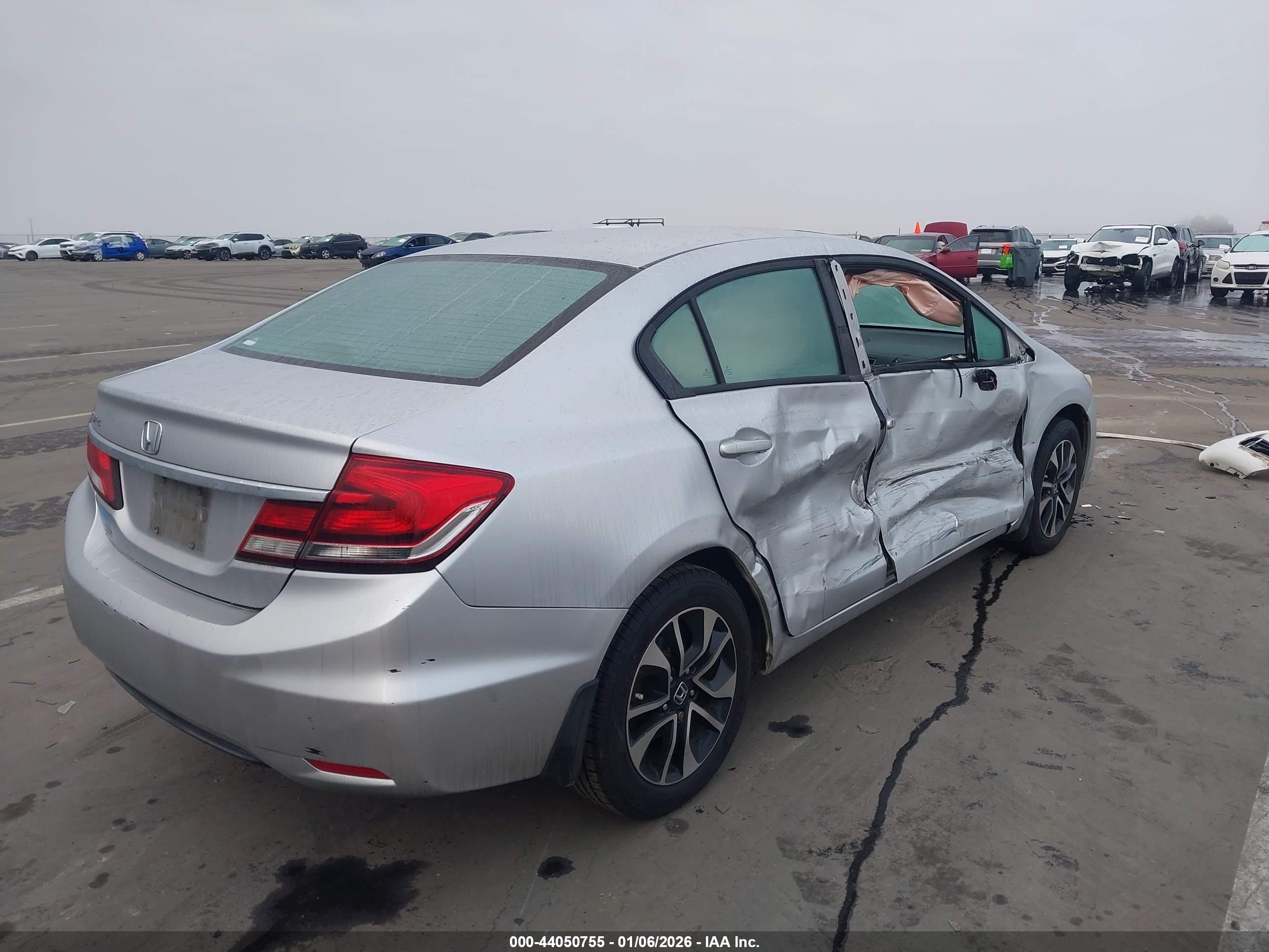 HONDA CIVIC image 4