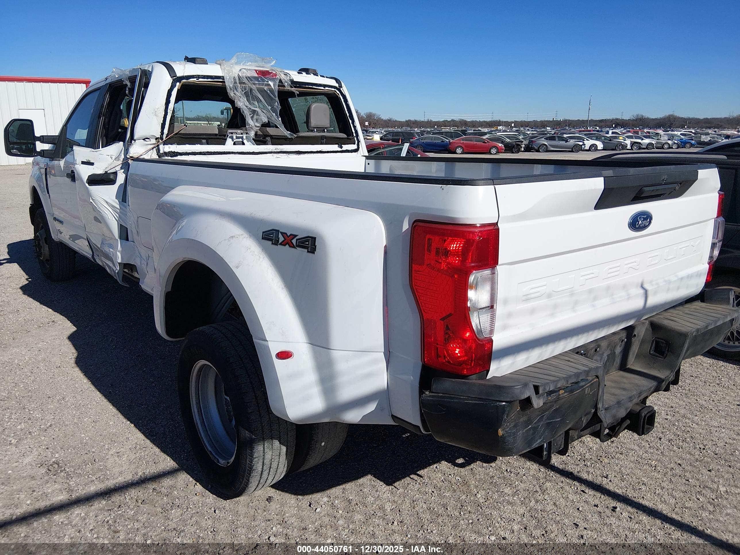 FORD F-350 image 3