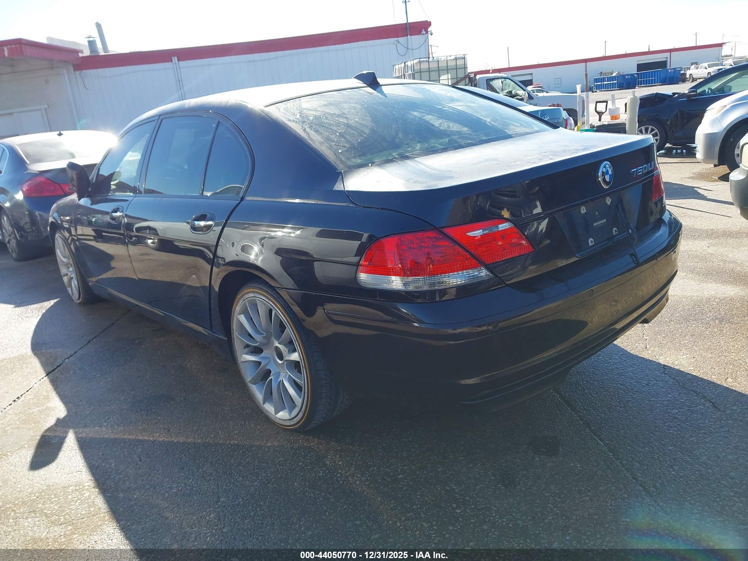 BMW 750LI image 3