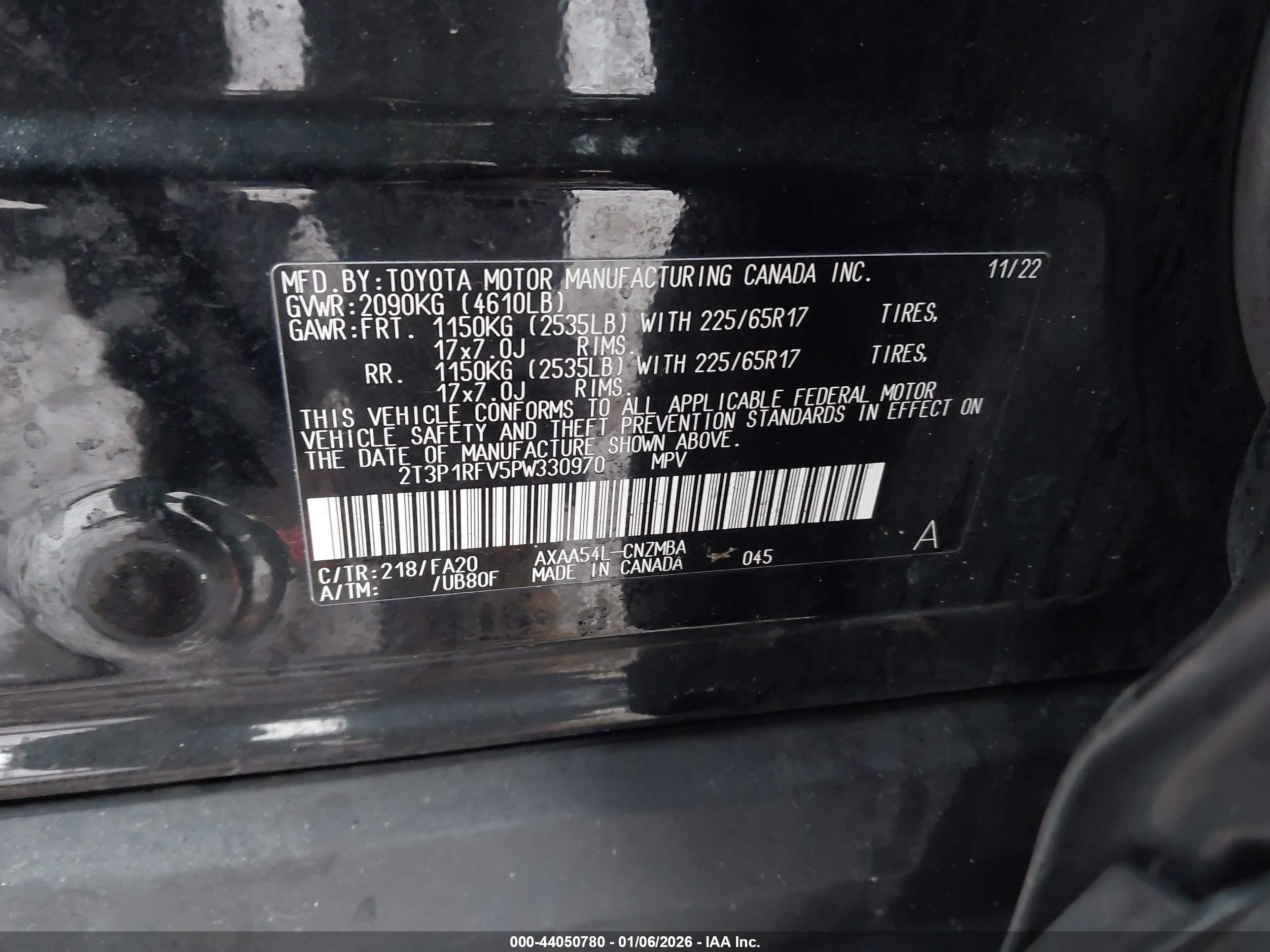 TOYOTA RAV4 image 9