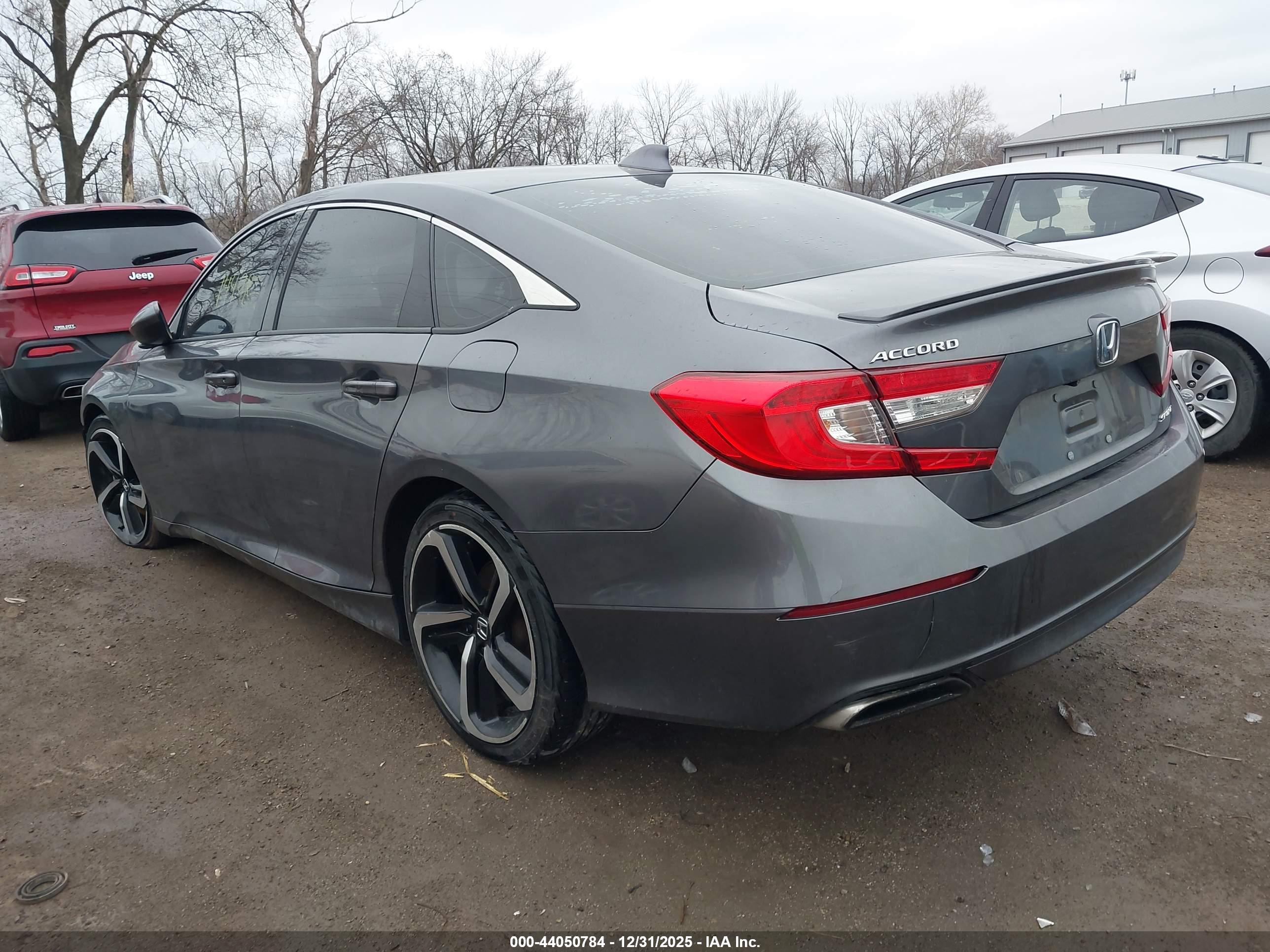 HONDA ACCORD image 3