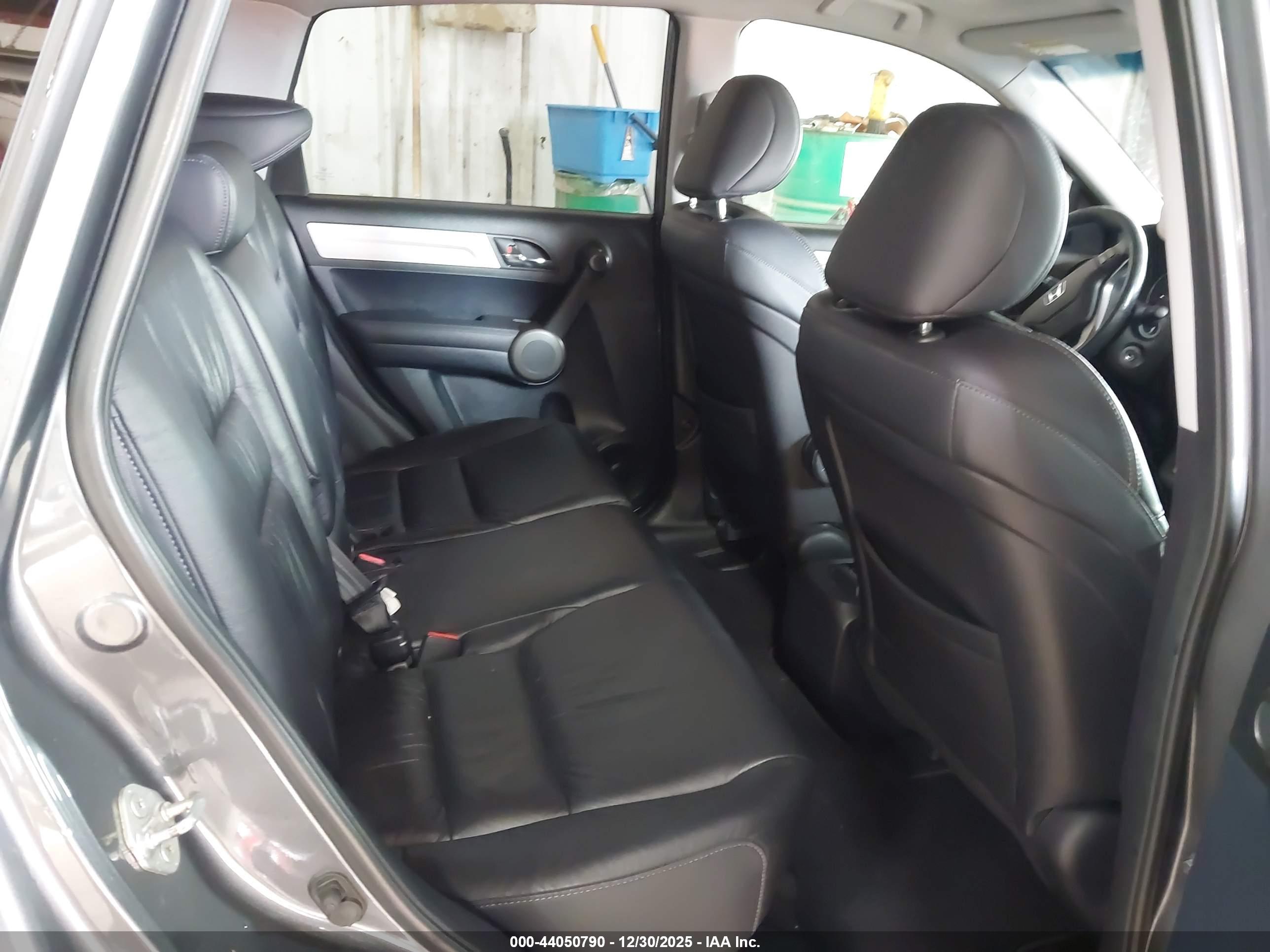 HONDA CR-V image 8