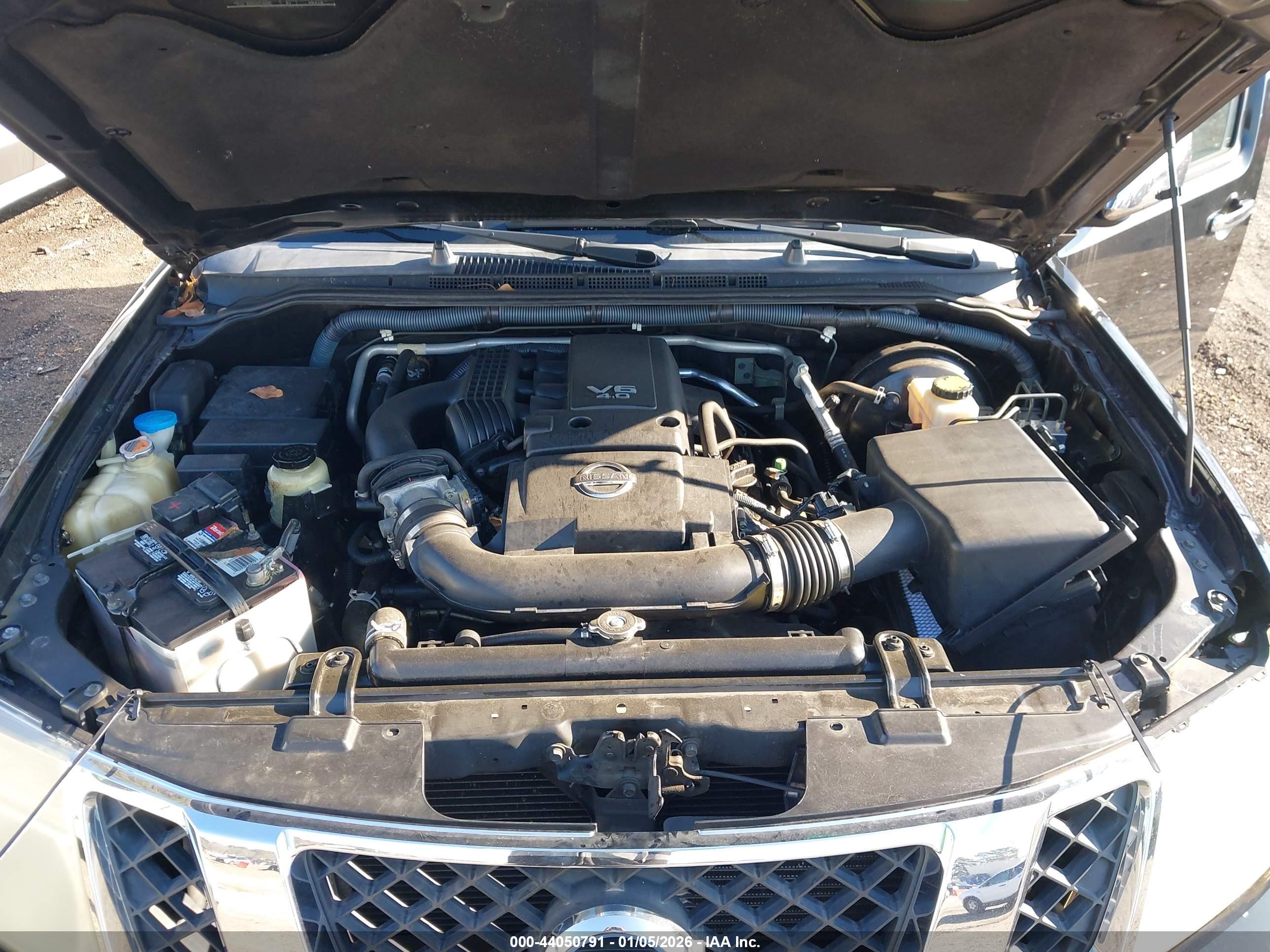 NISSAN PATHFINDER image 10