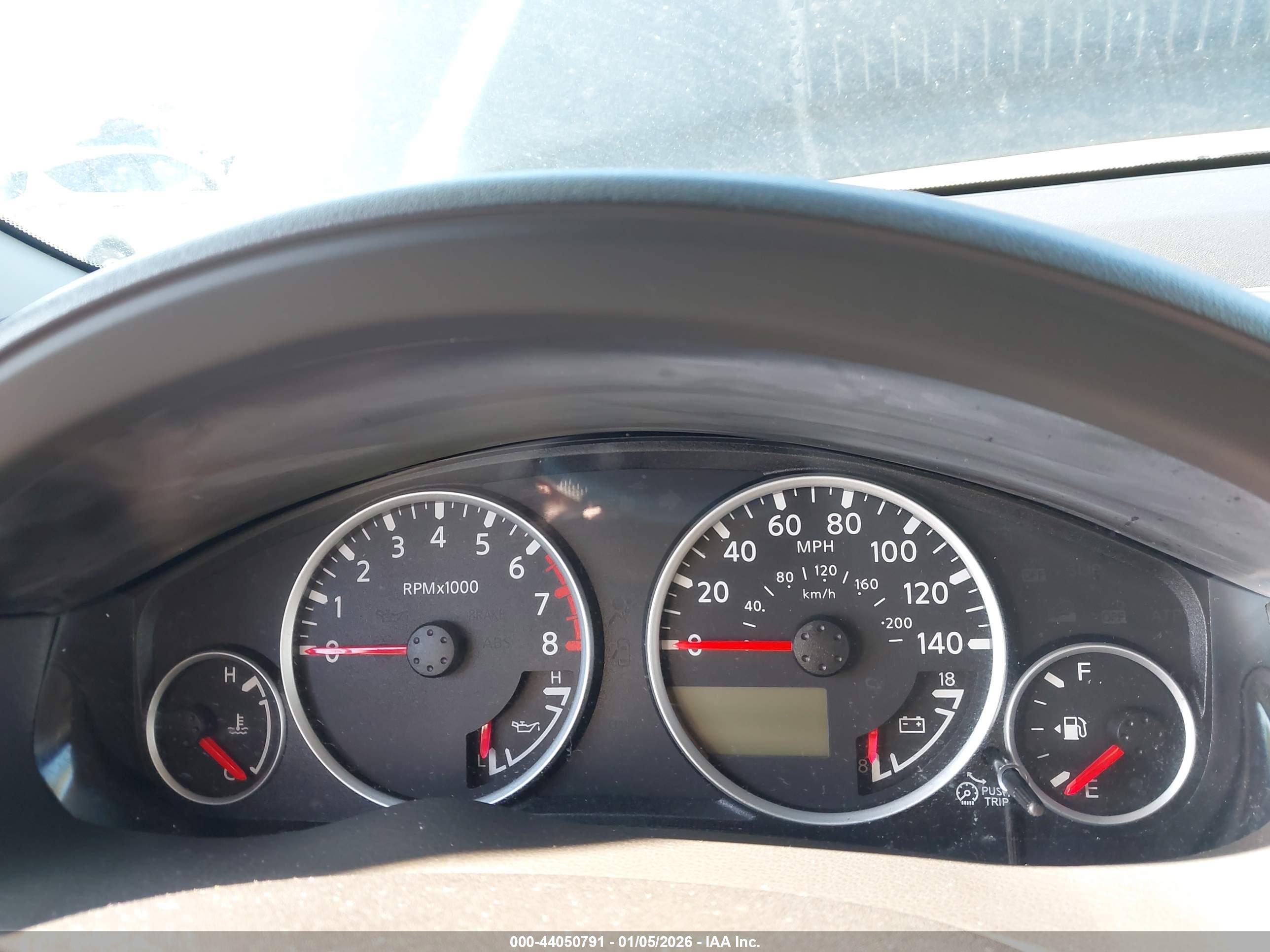 NISSAN PATHFINDER image 7