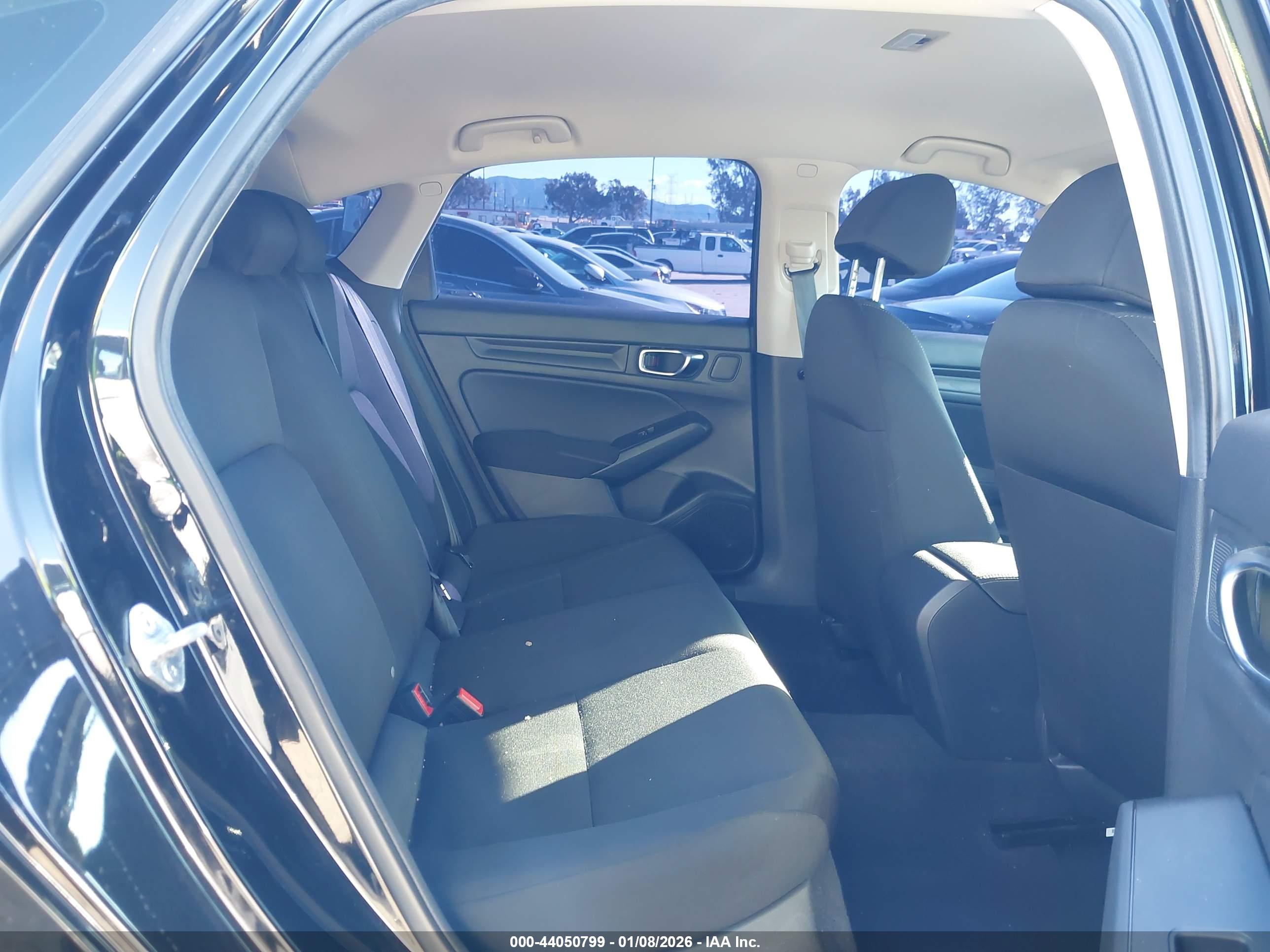 HONDA CIVIC image 8