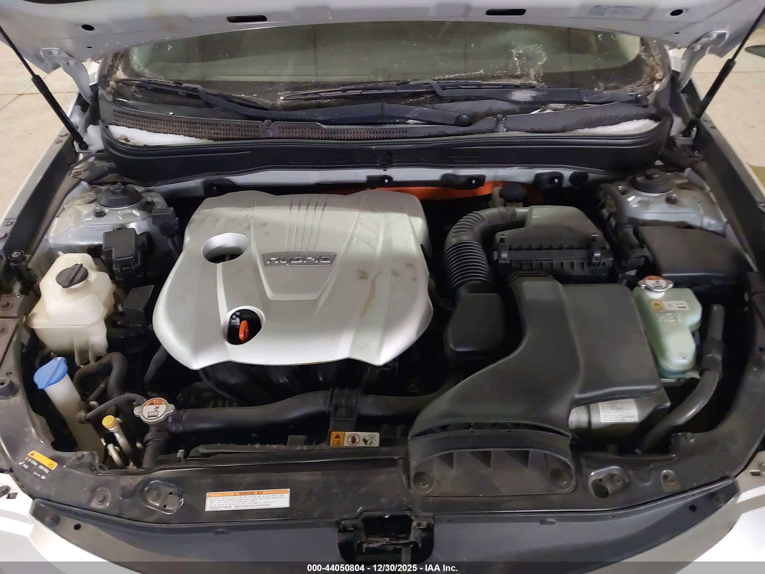 HYUNDAI SONATA image 10