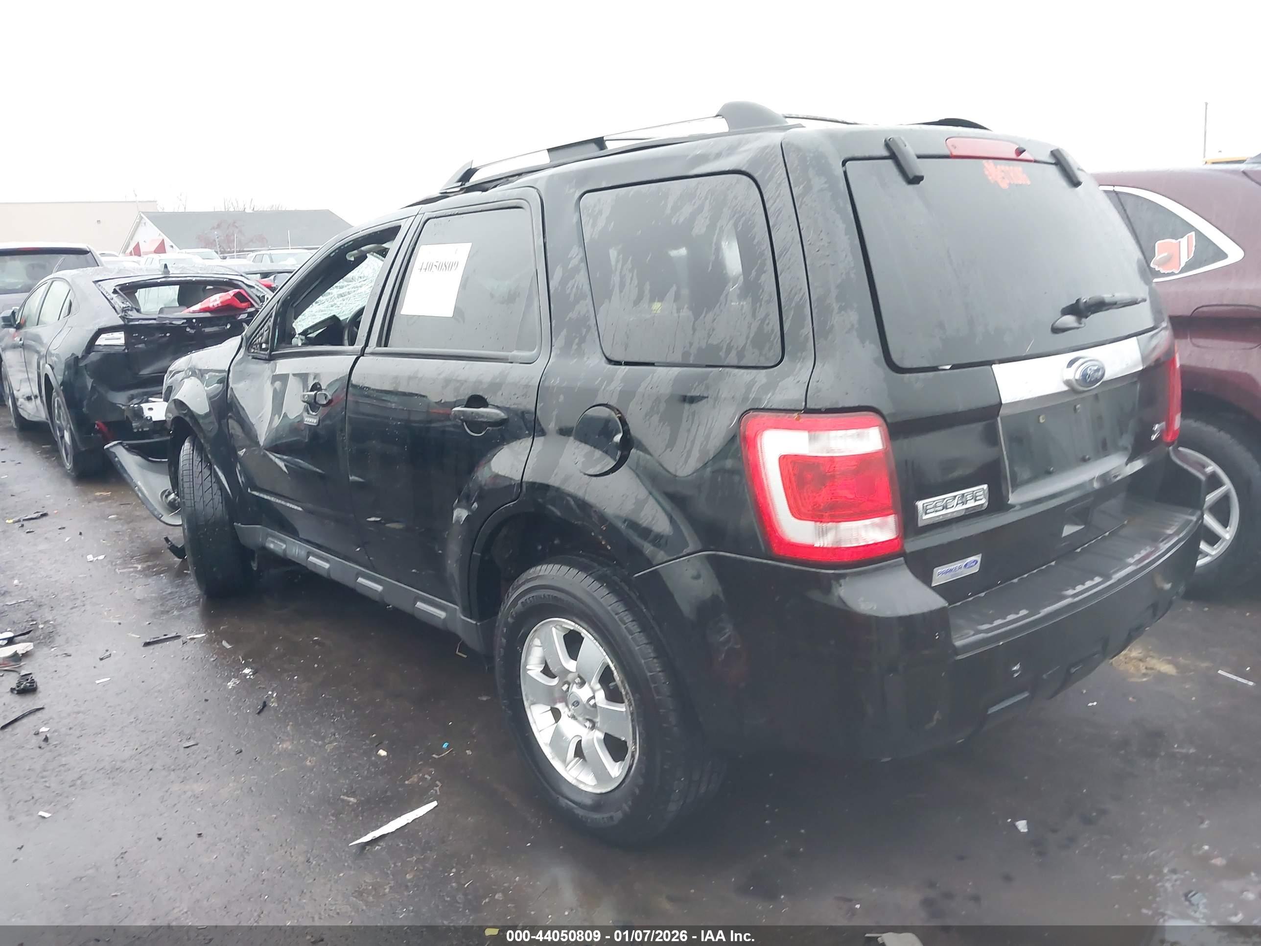 FORD ESCAPE image 3