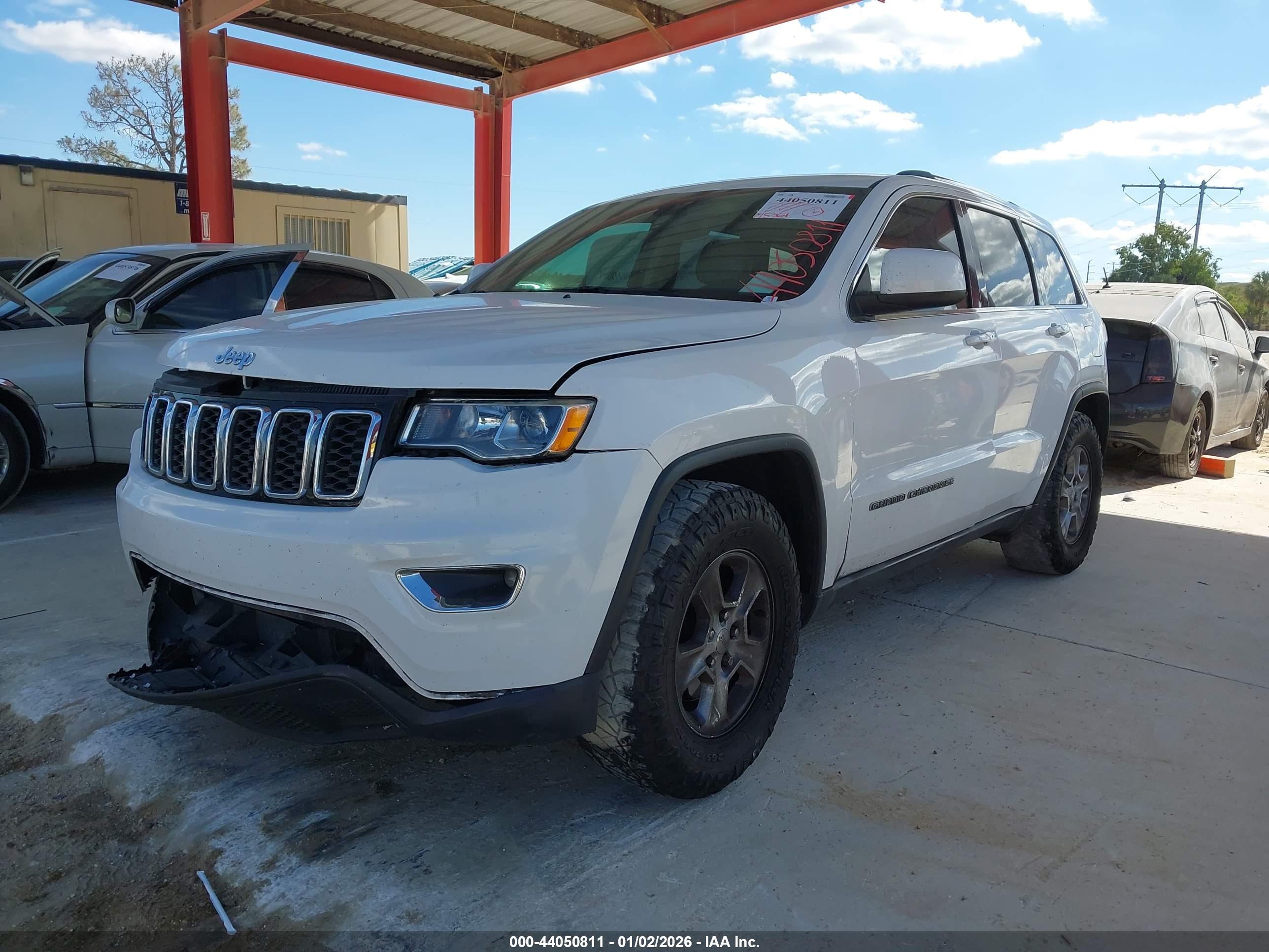 JEEP GRAND image 2
