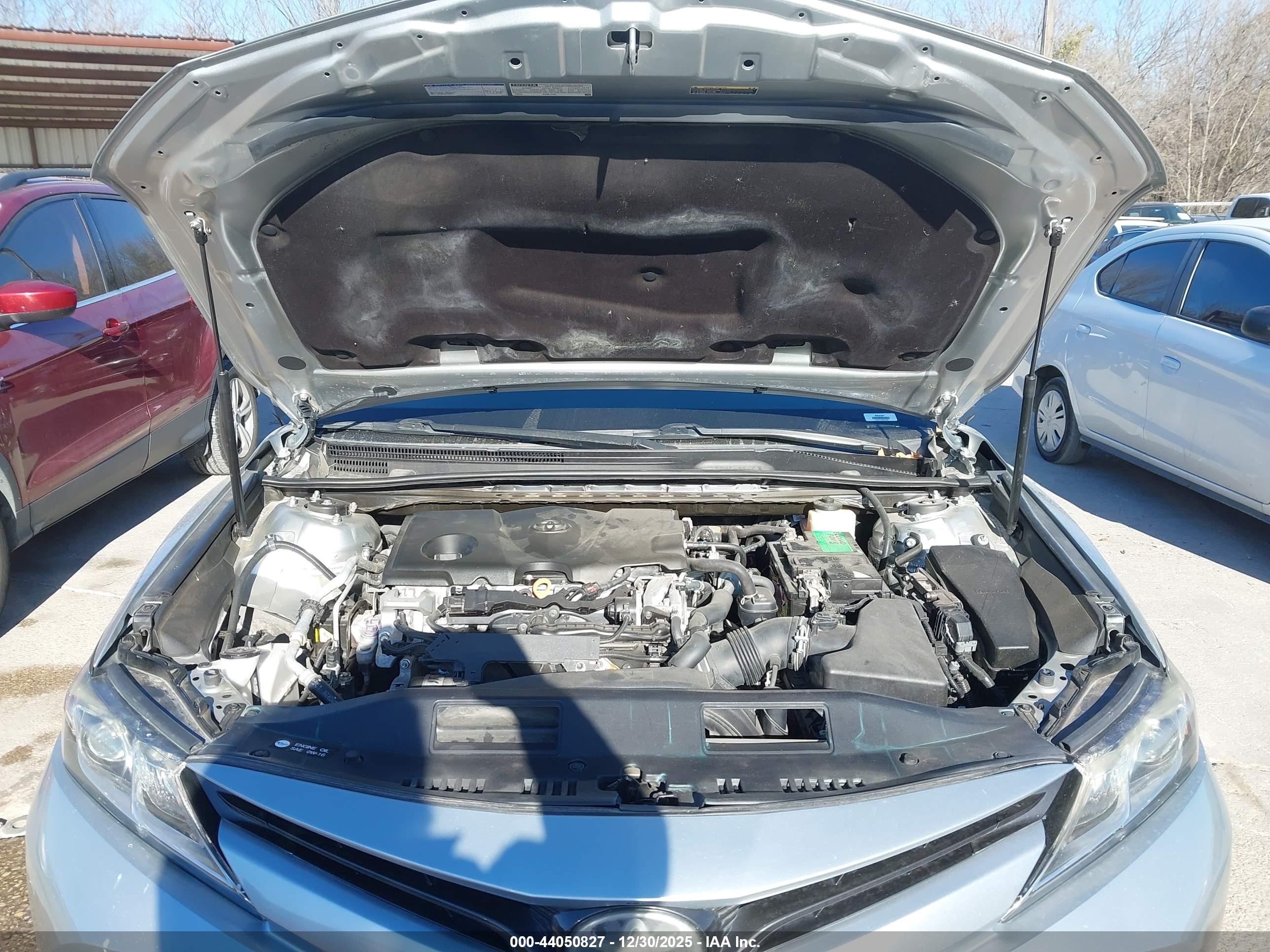 TOYOTA CAMRY image 10