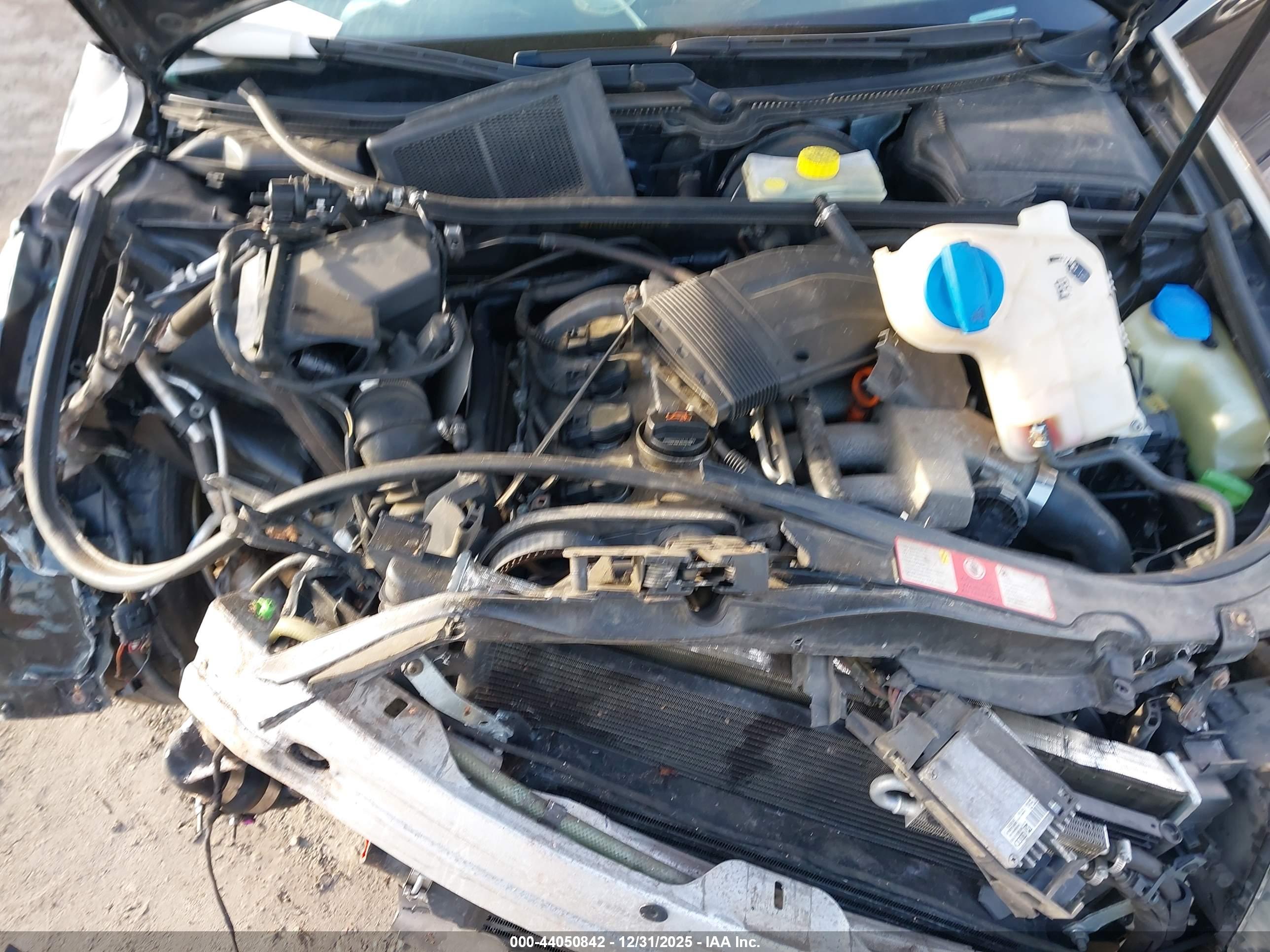 AUDI A4 image 10