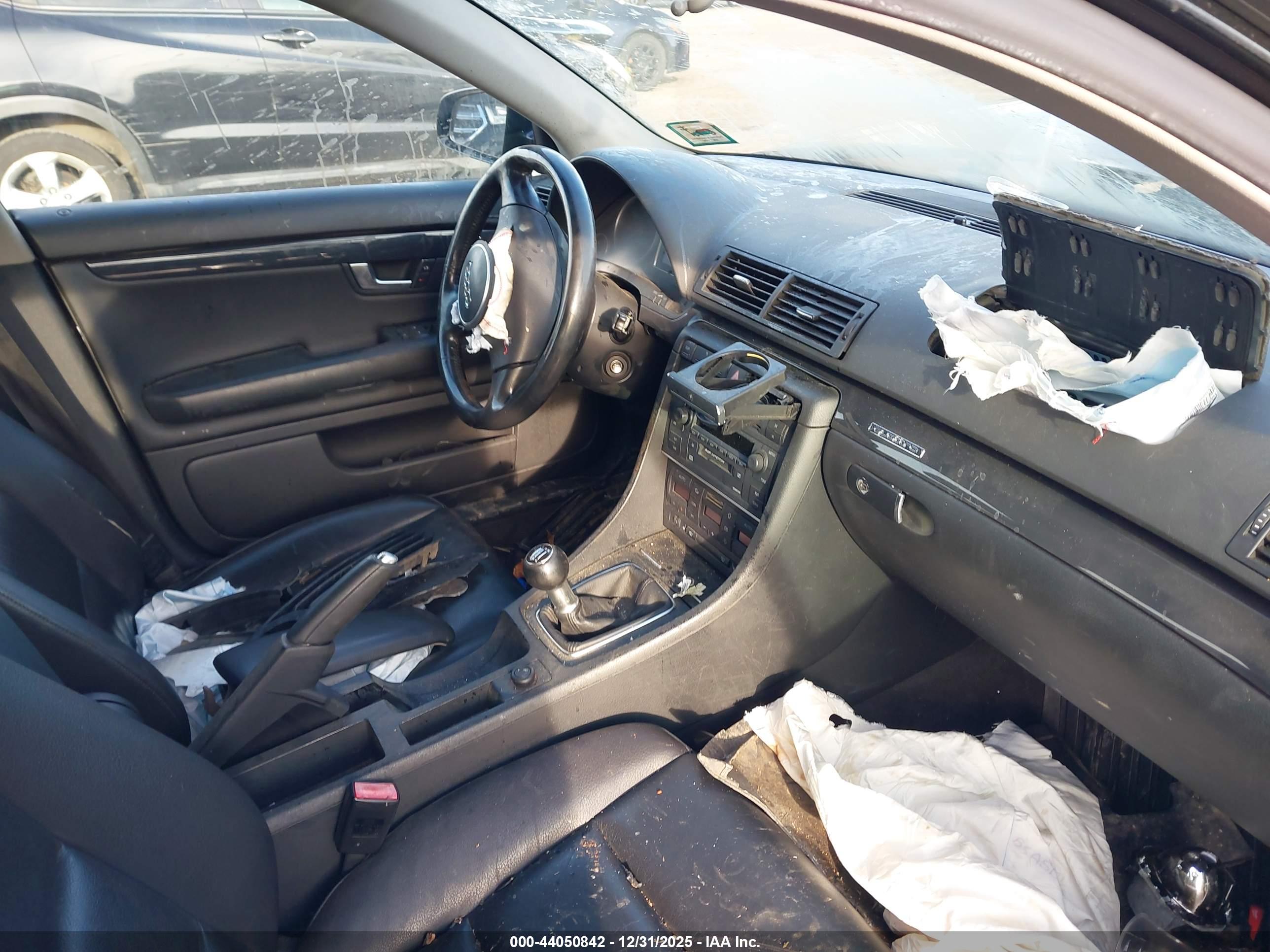 AUDI A4 image 5