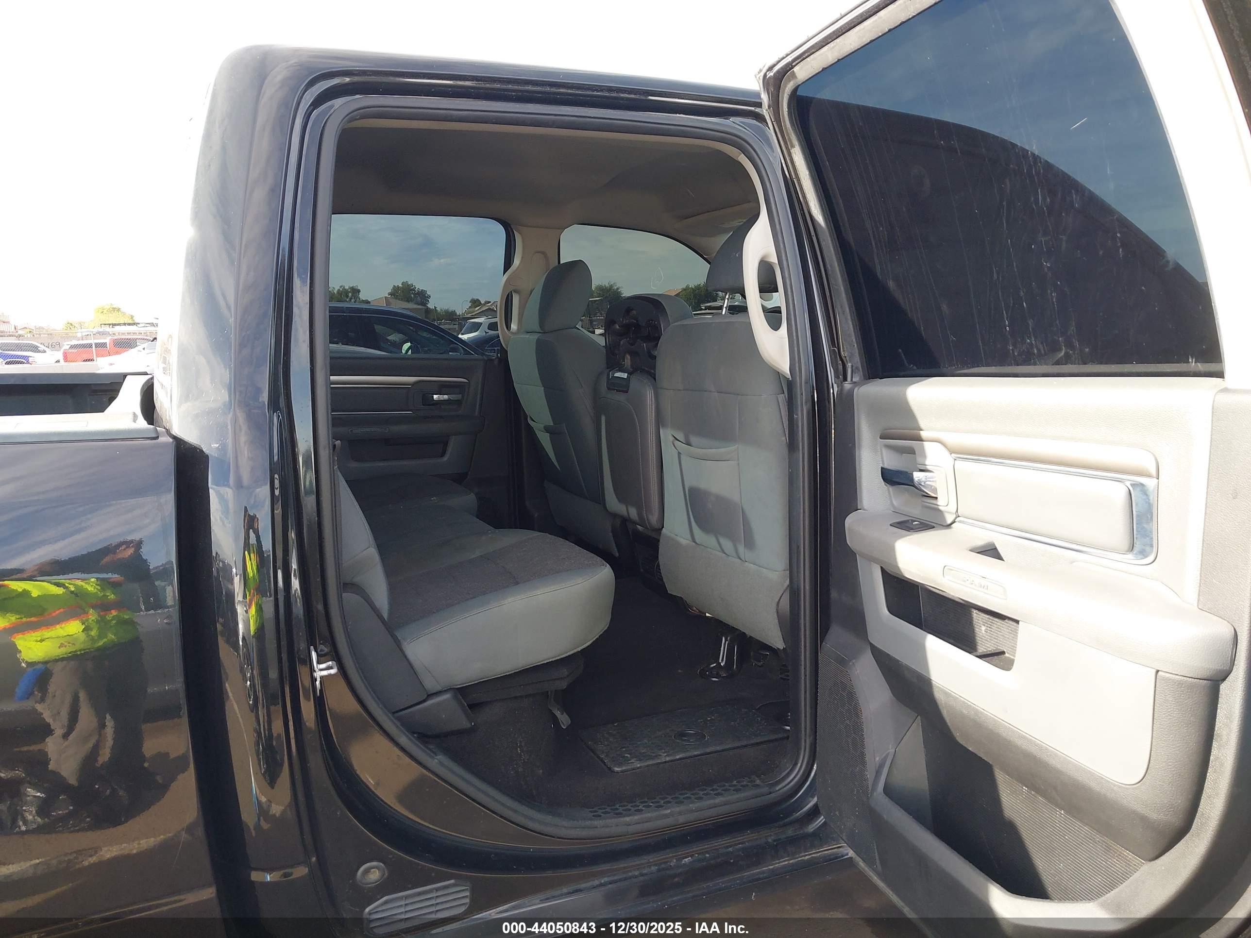 RAM 1500 image 8