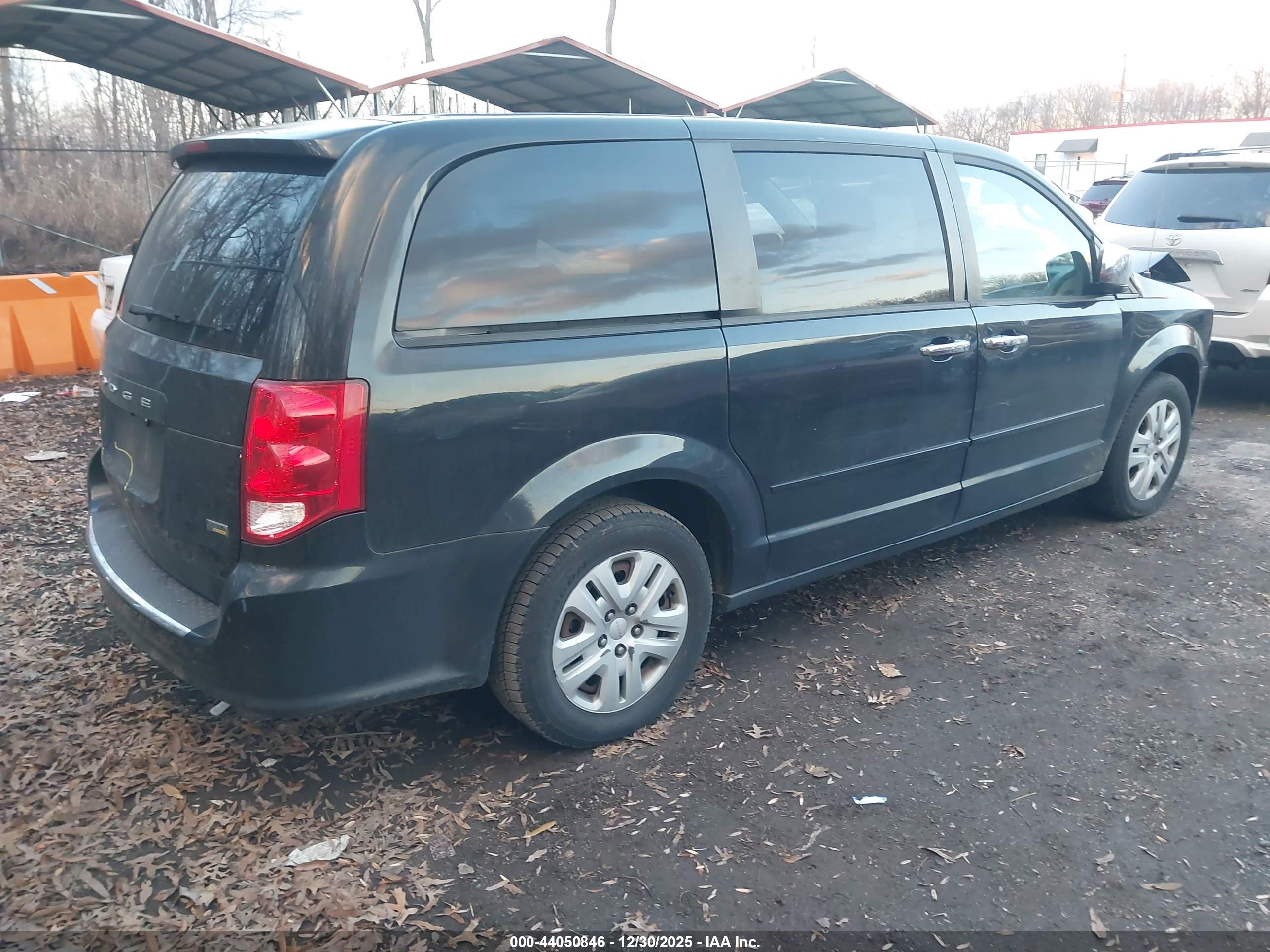 DODGE GRAND image 4