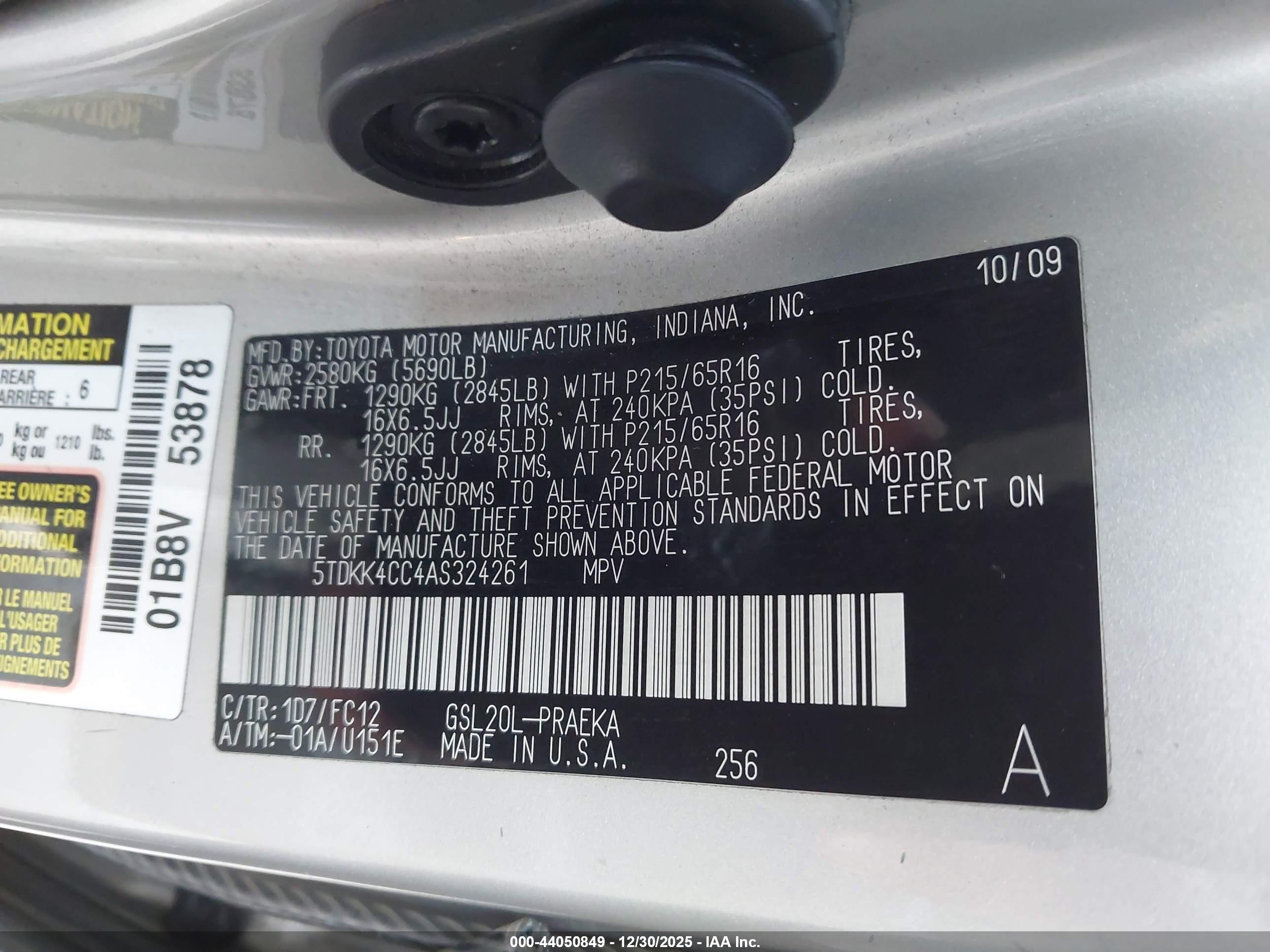 TOYOTA SIENNA image 9