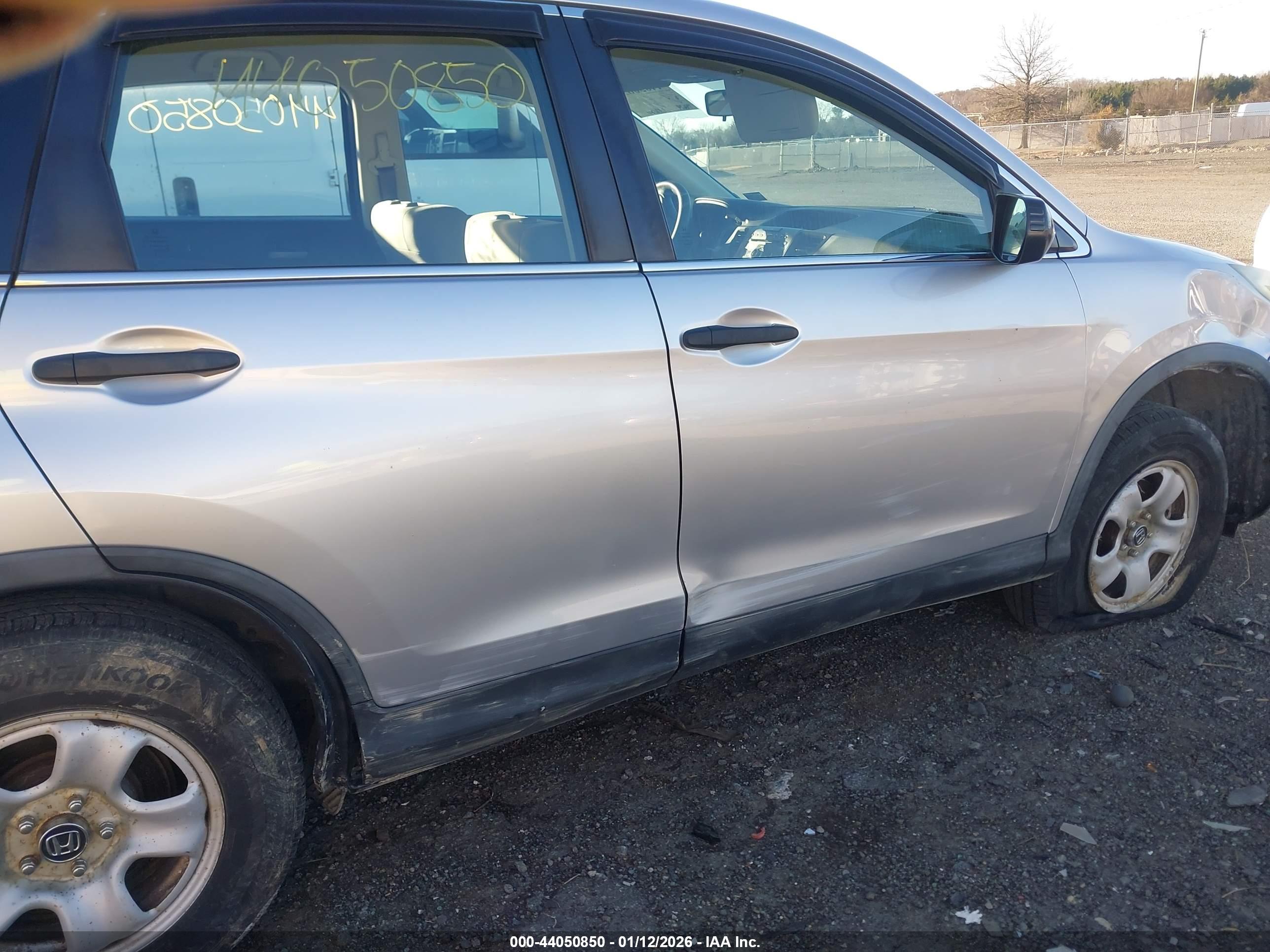 HONDA CR-V image 6