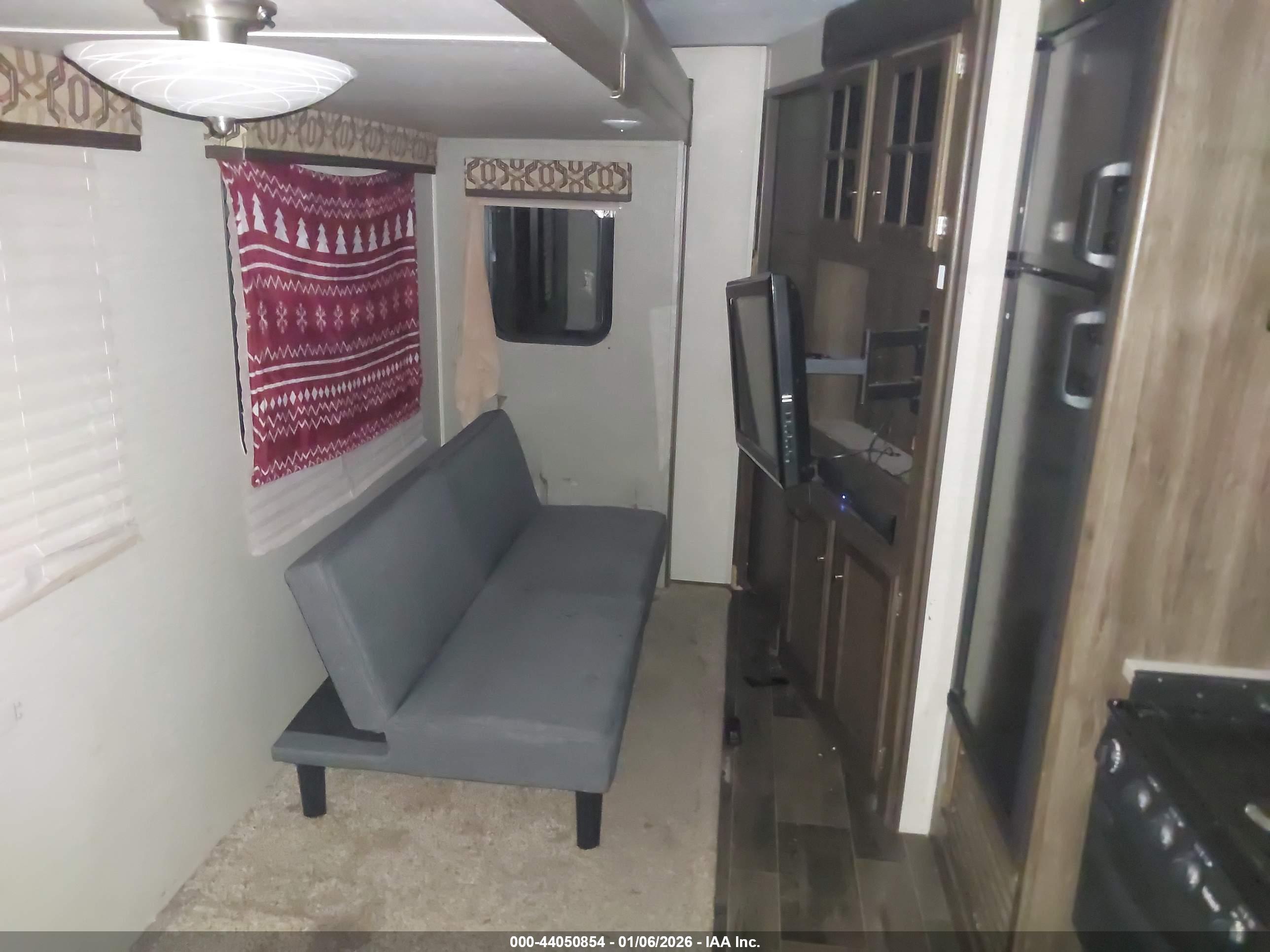 KEYSTONE RV image 5