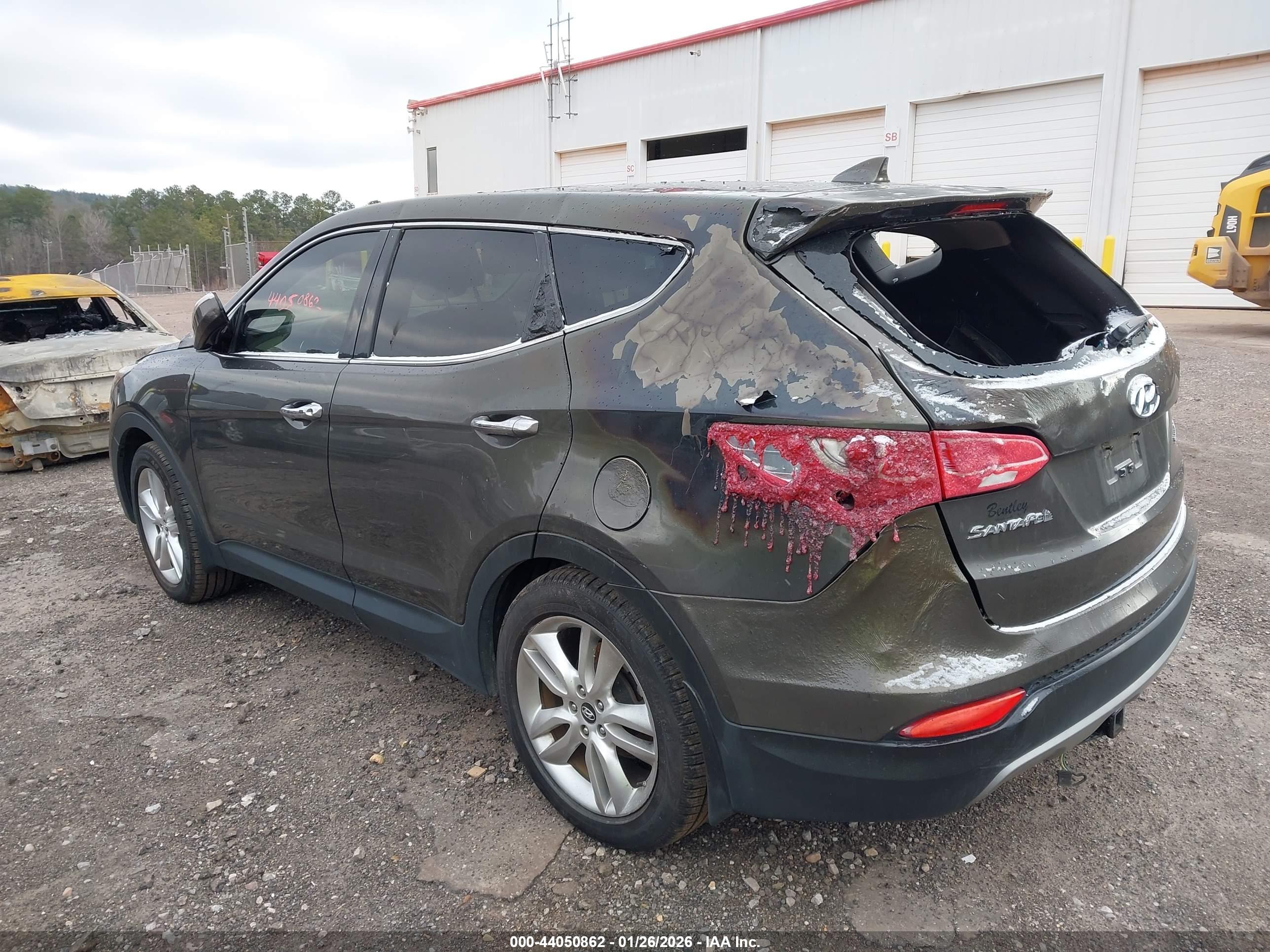 HYUNDAI SANTA image 3