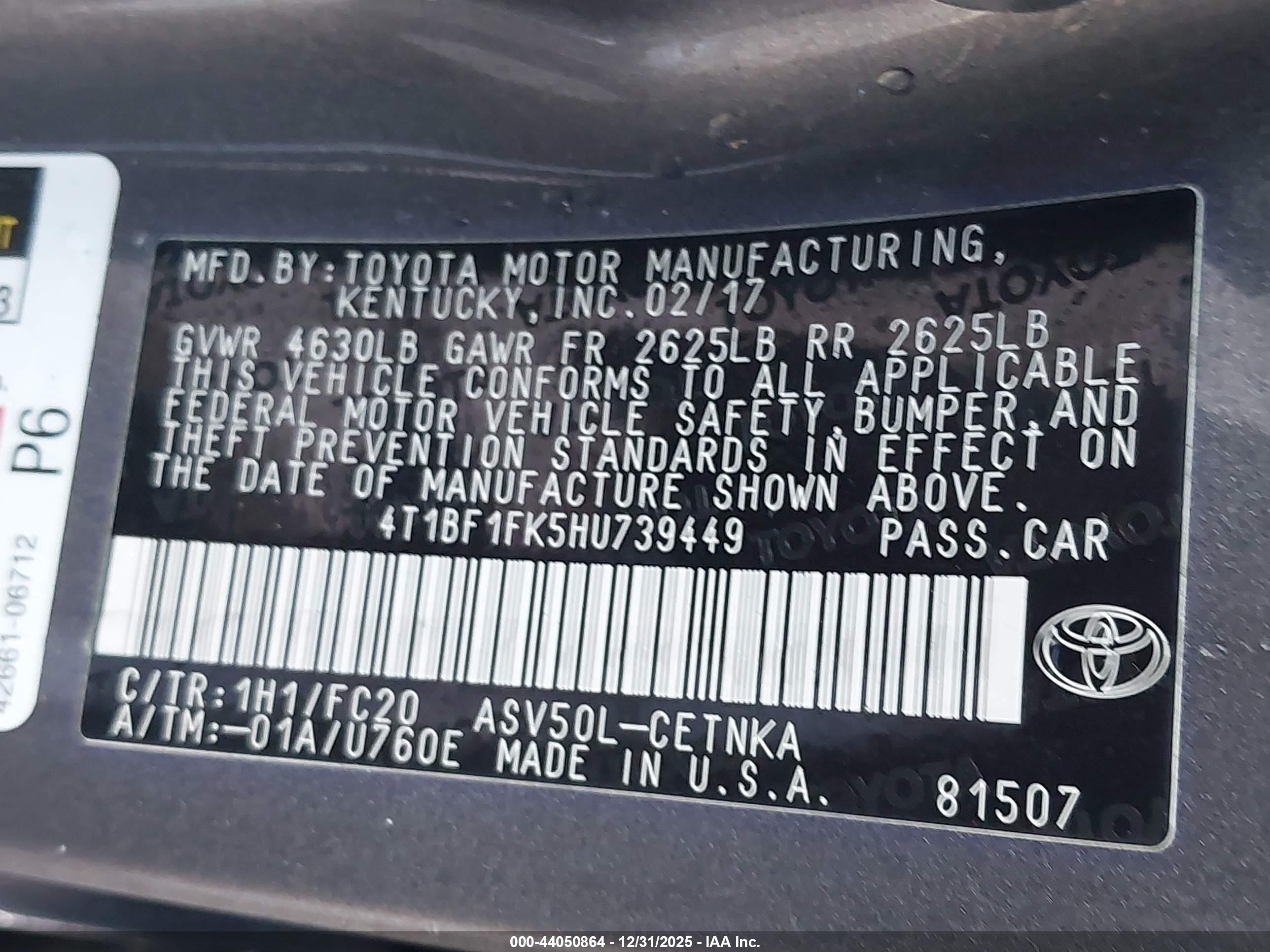 TOYOTA CAMRY image 9