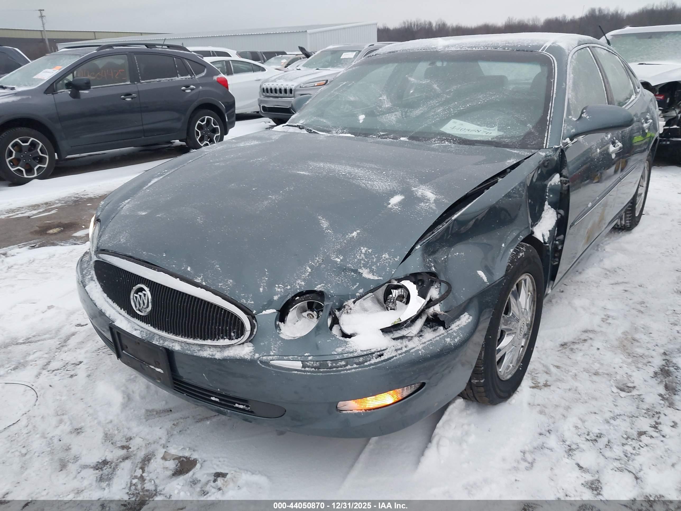 BUICK LACROSSE image 6