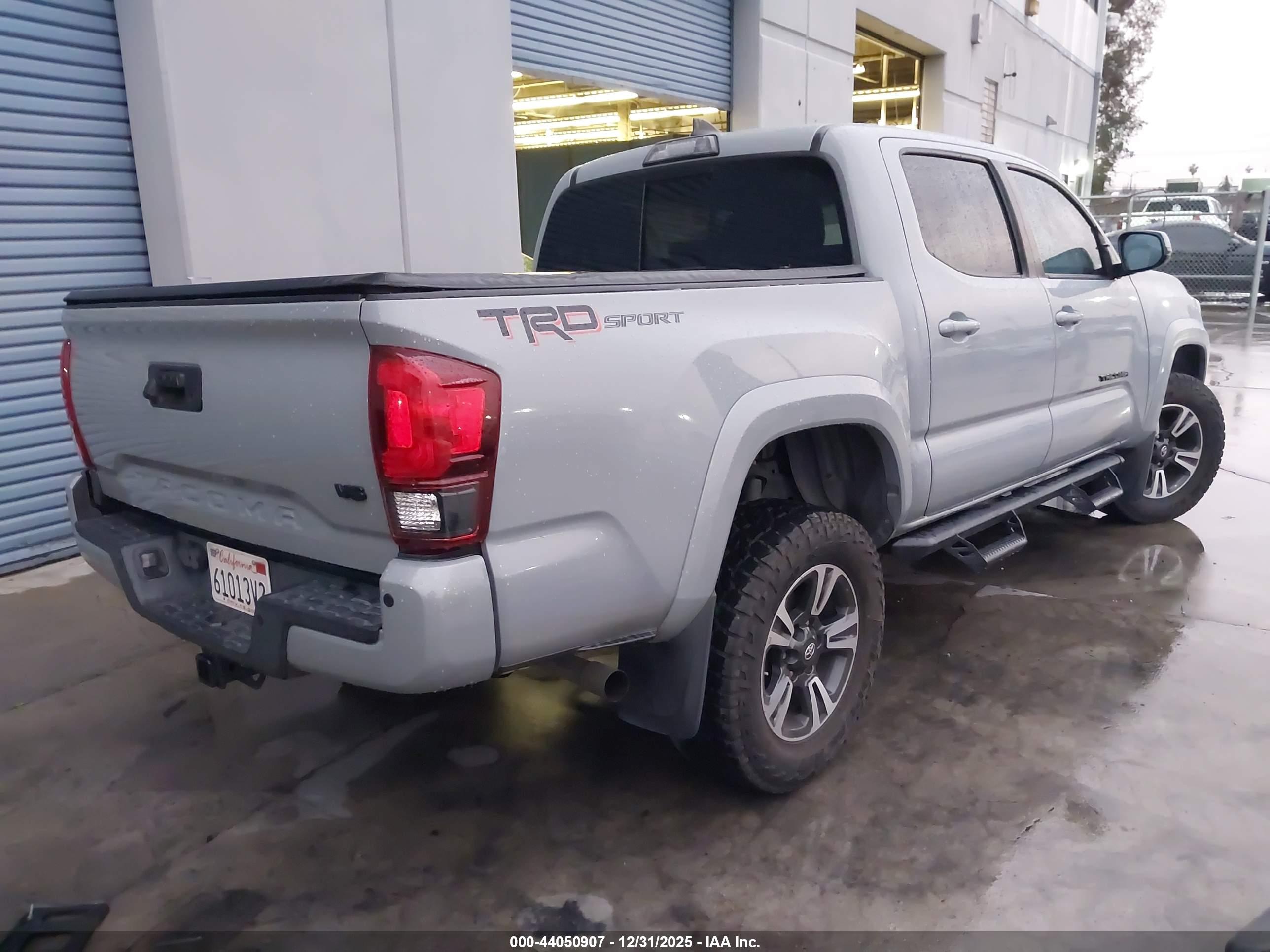 TOYOTA TACOMA image 4