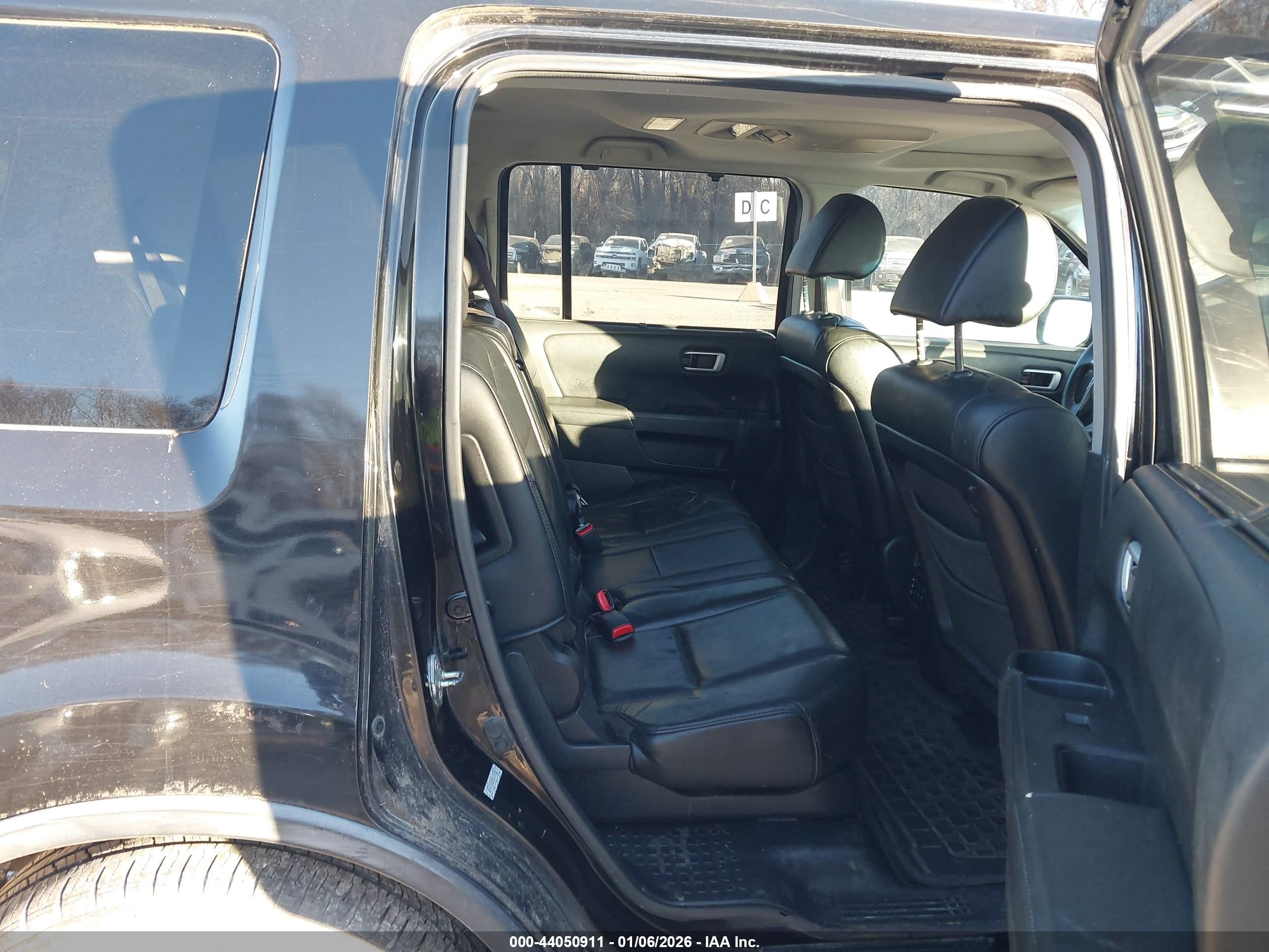 HONDA PILOT image 8