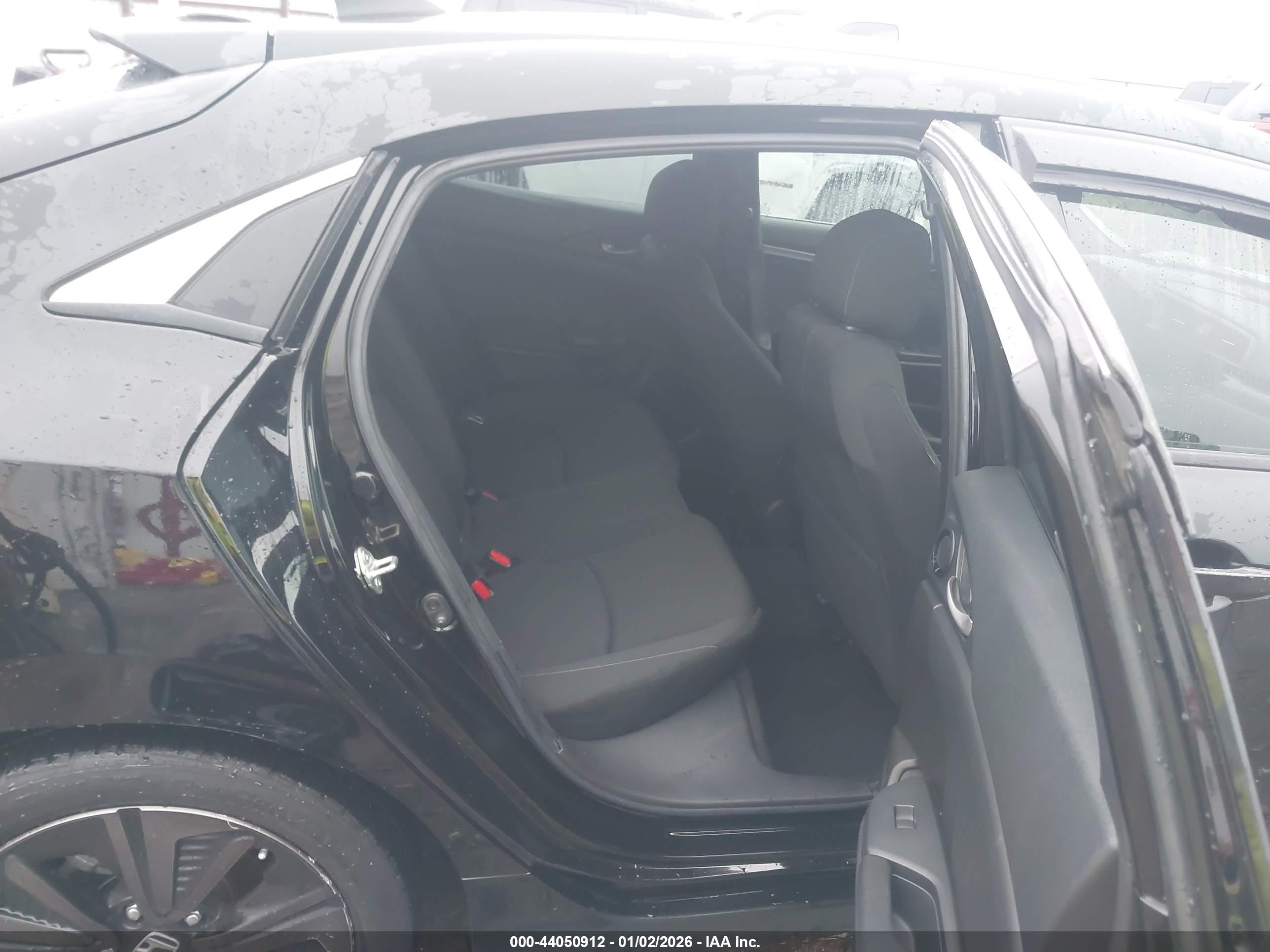 HONDA CIVIC image 8