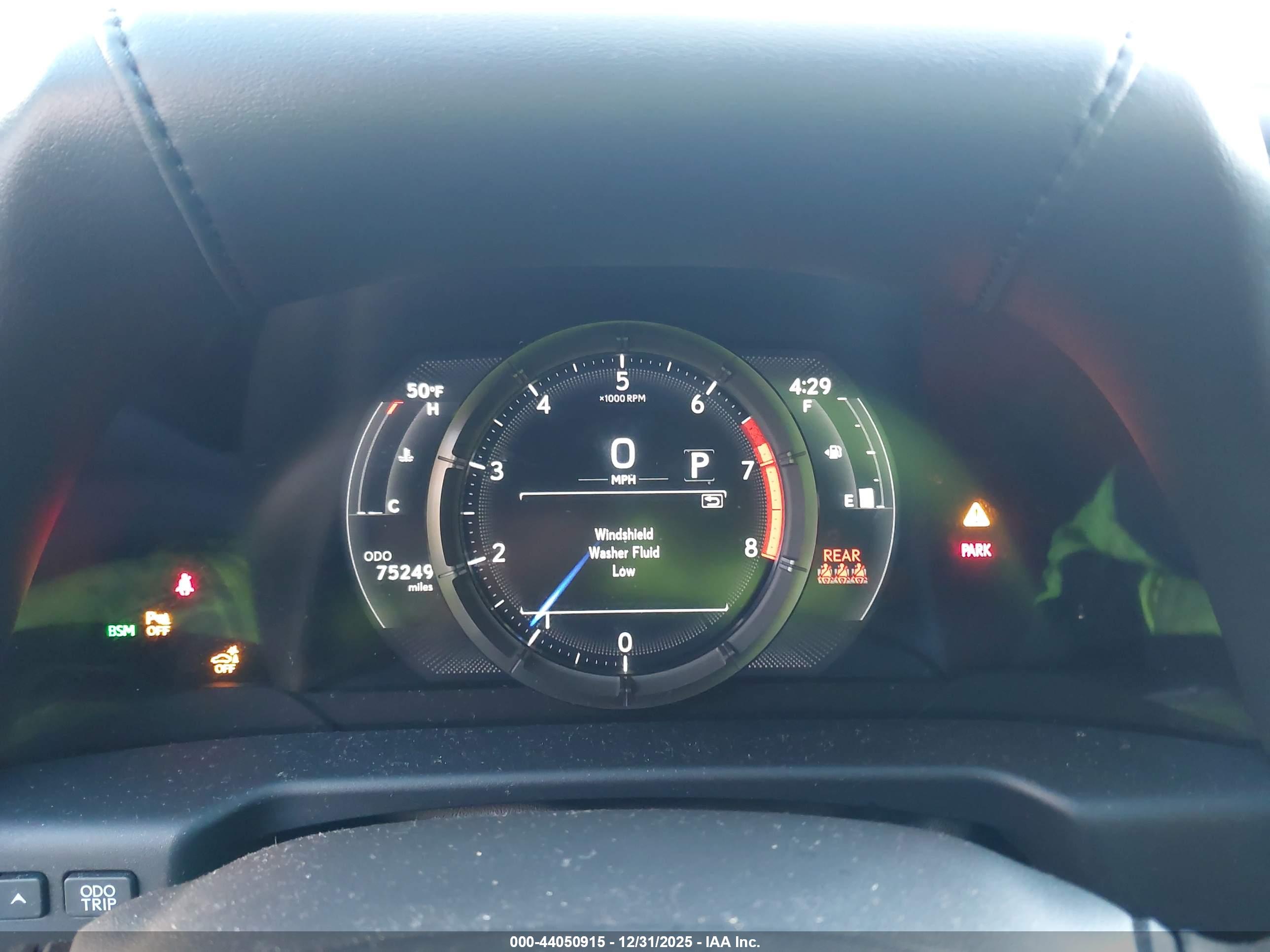 LEXUS ES image 7