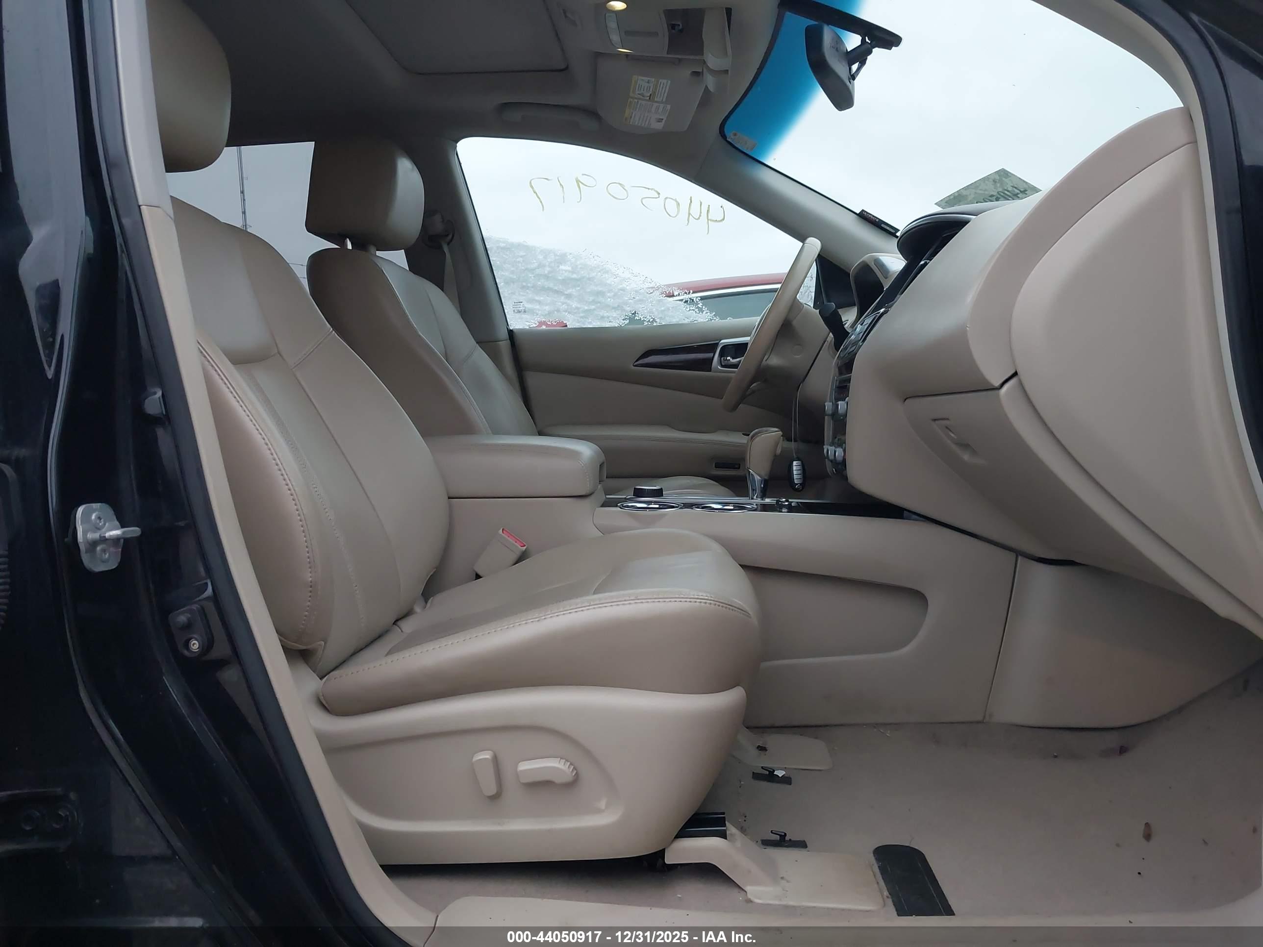 NISSAN PATHFINDER image 5