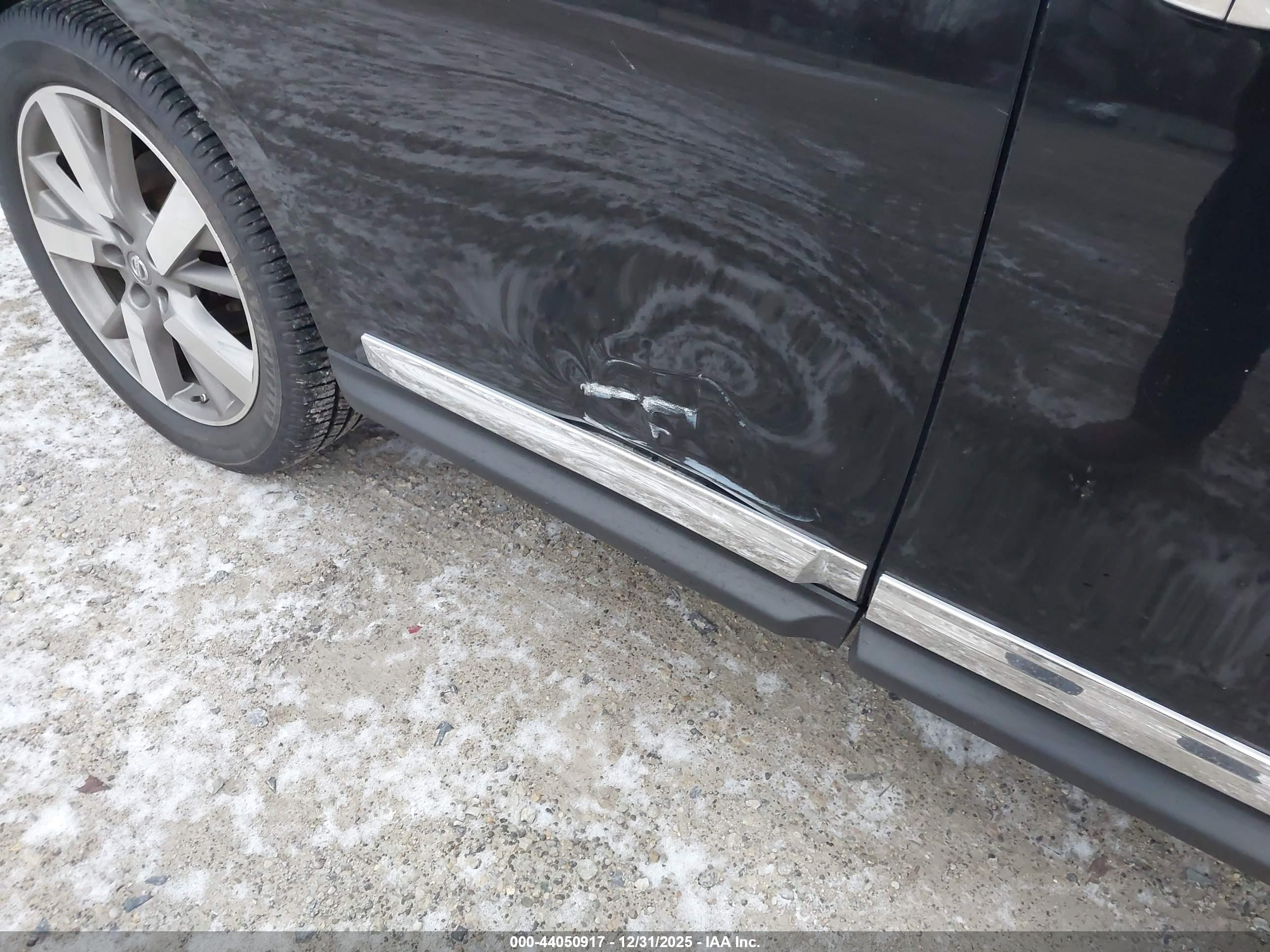 NISSAN PATHFINDER image 6
