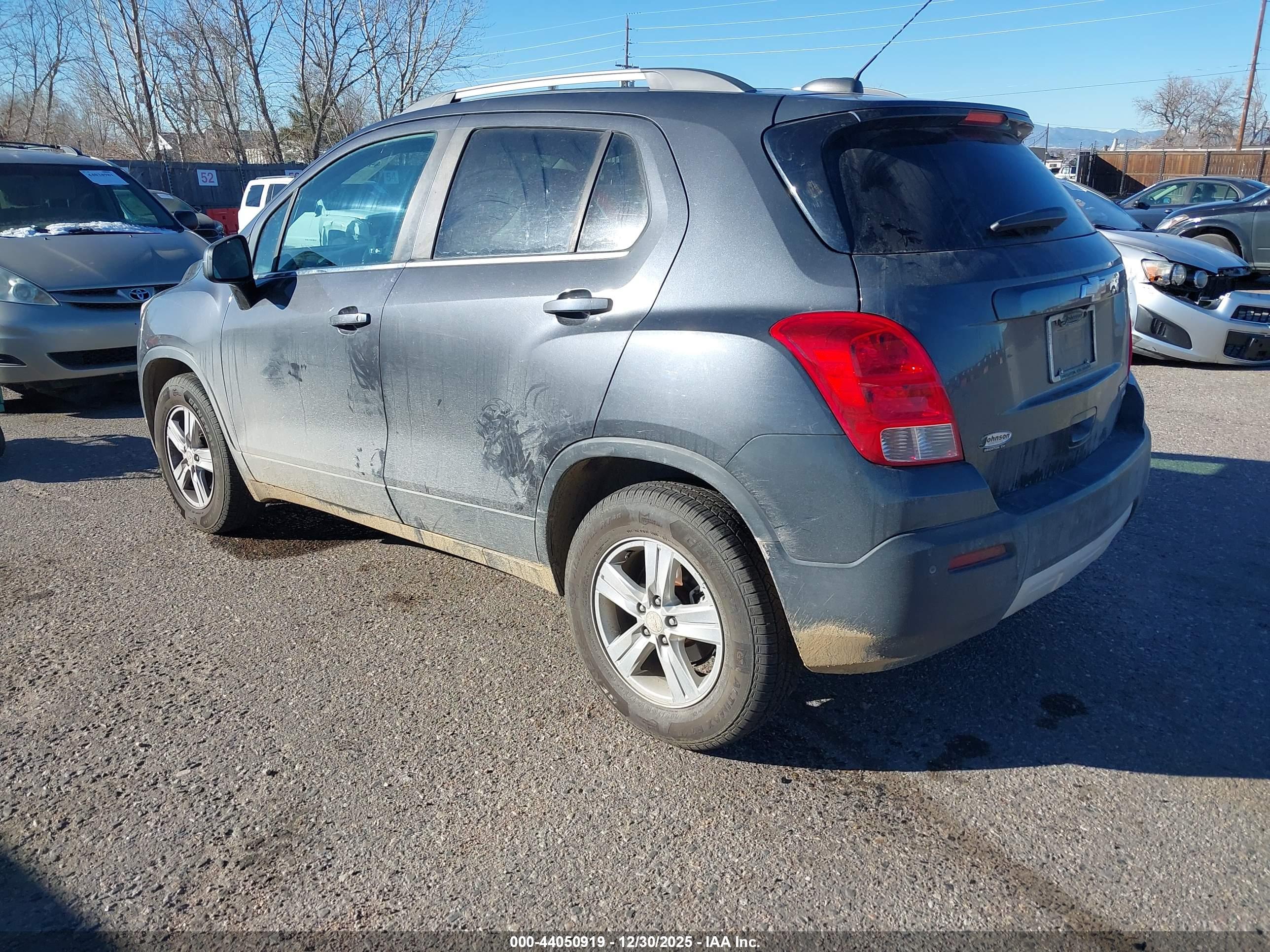 CHEVROLET TRAX image 3