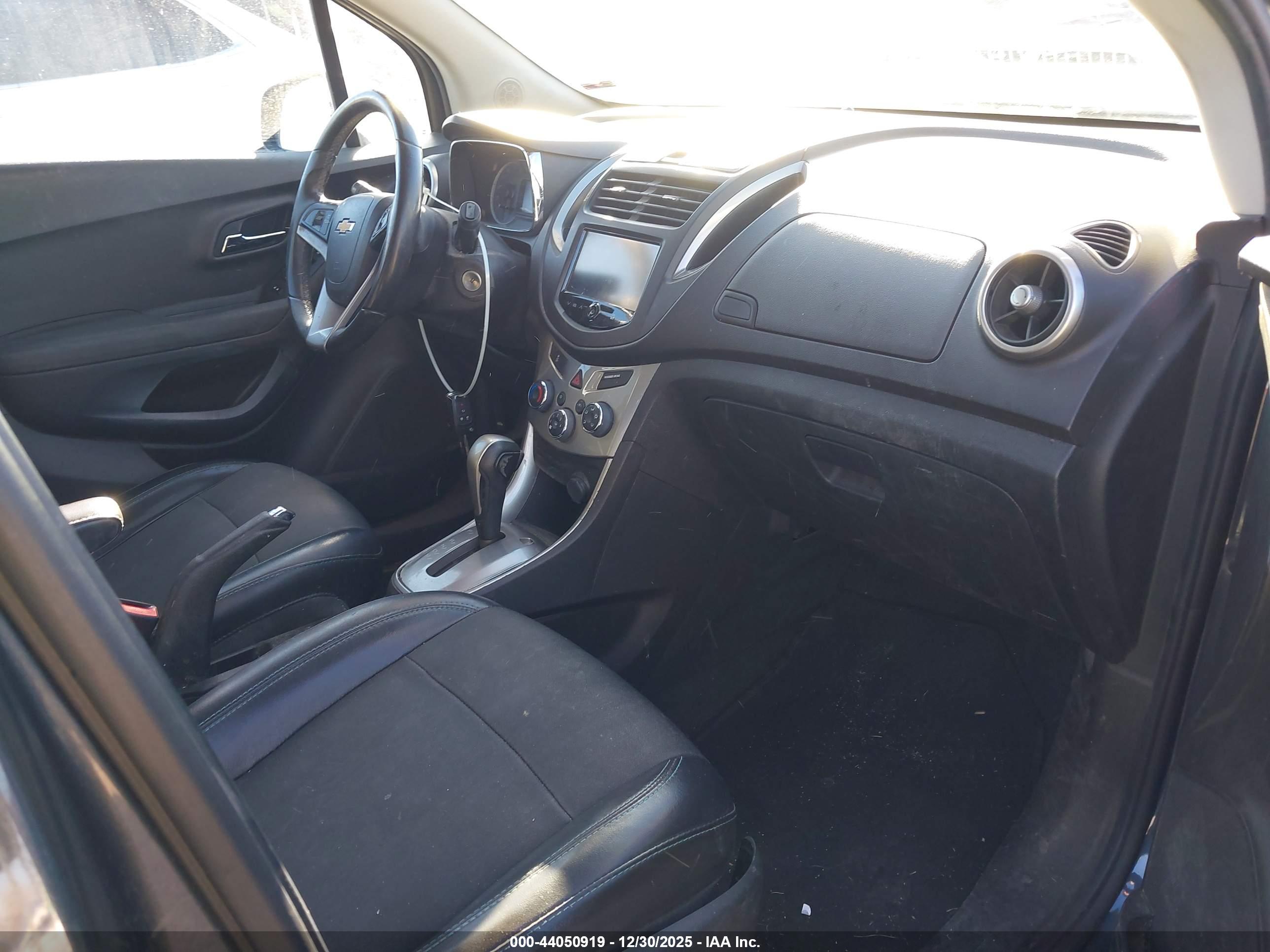 CHEVROLET TRAX image 5