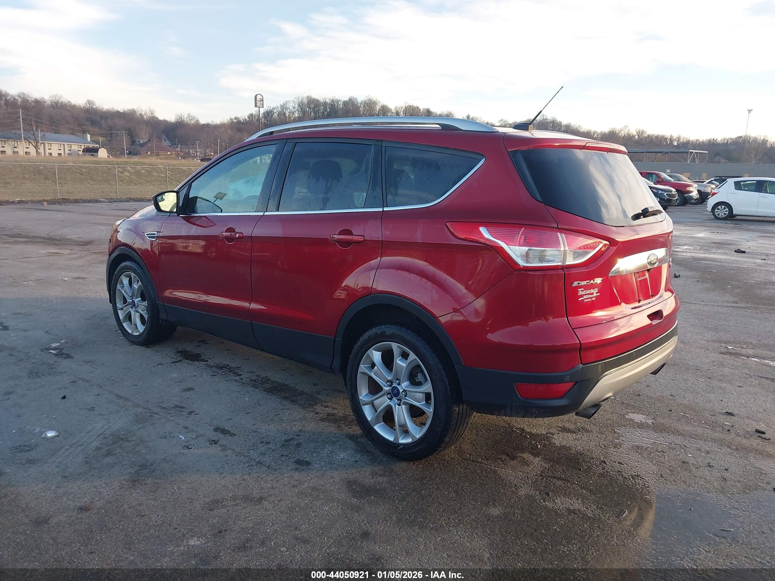 FORD ESCAPE image 3