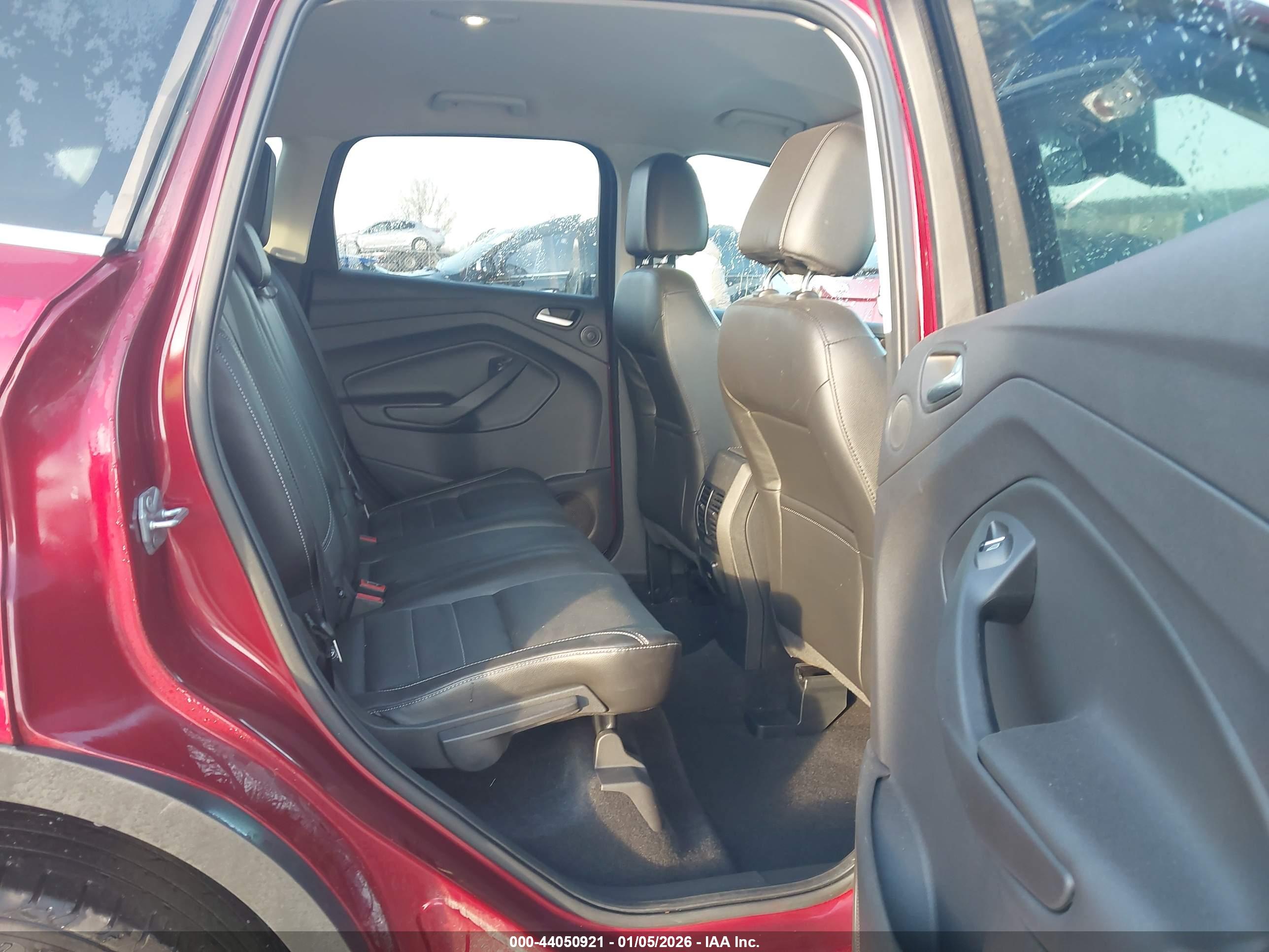 FORD ESCAPE image 8