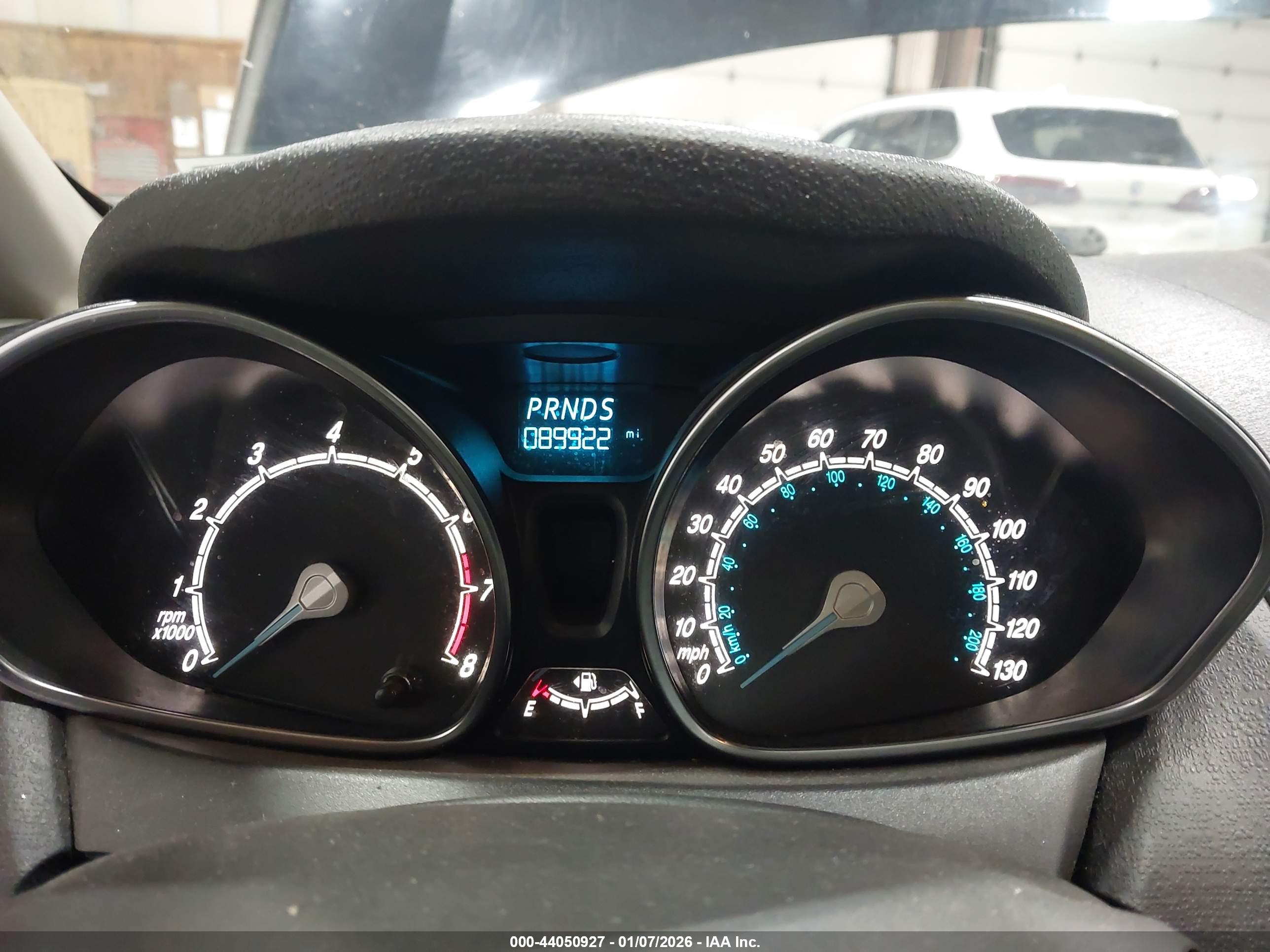 FORD FIESTA image 7