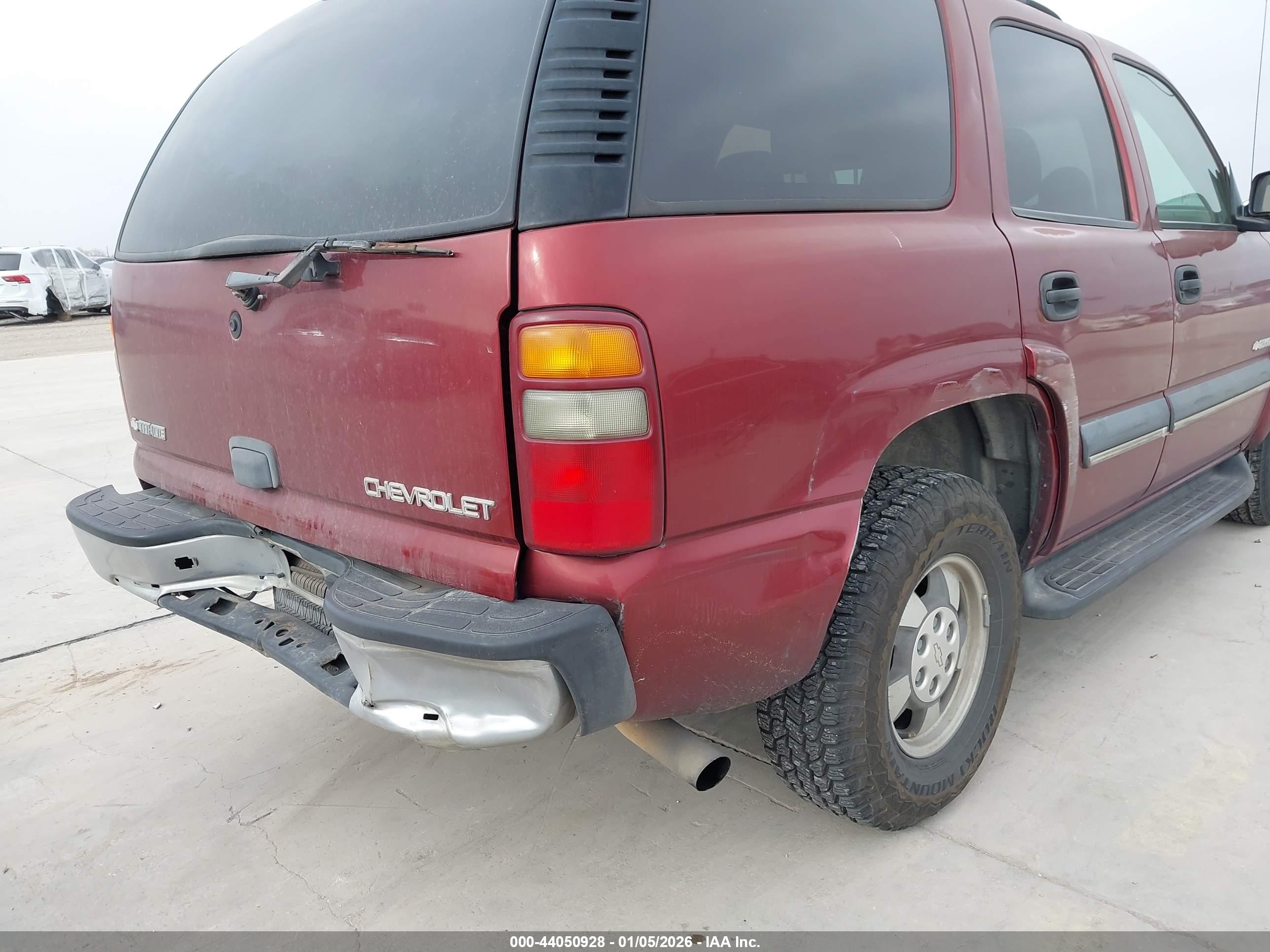 CHEVROLET TAHOE image 6