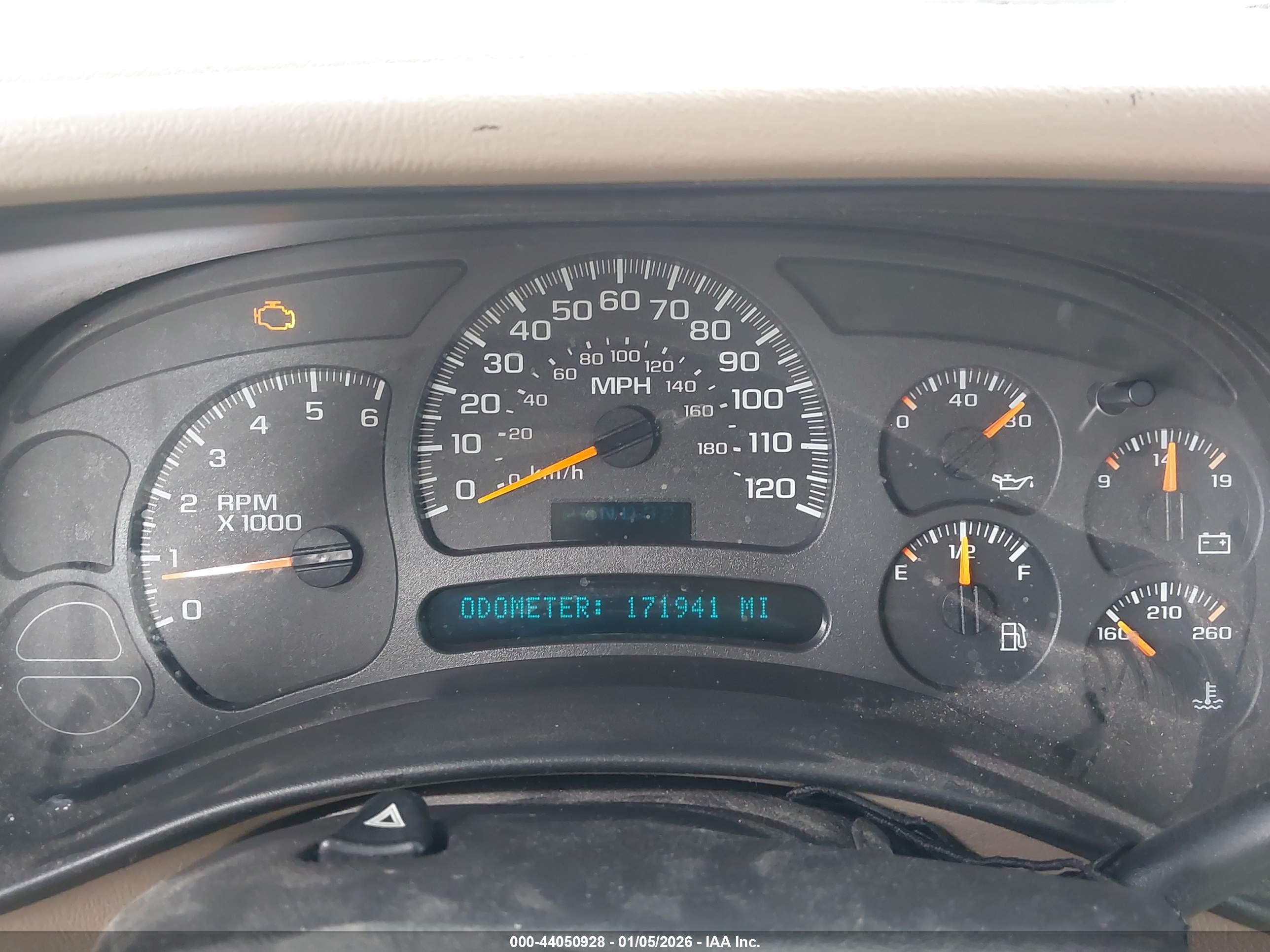 CHEVROLET TAHOE image 7